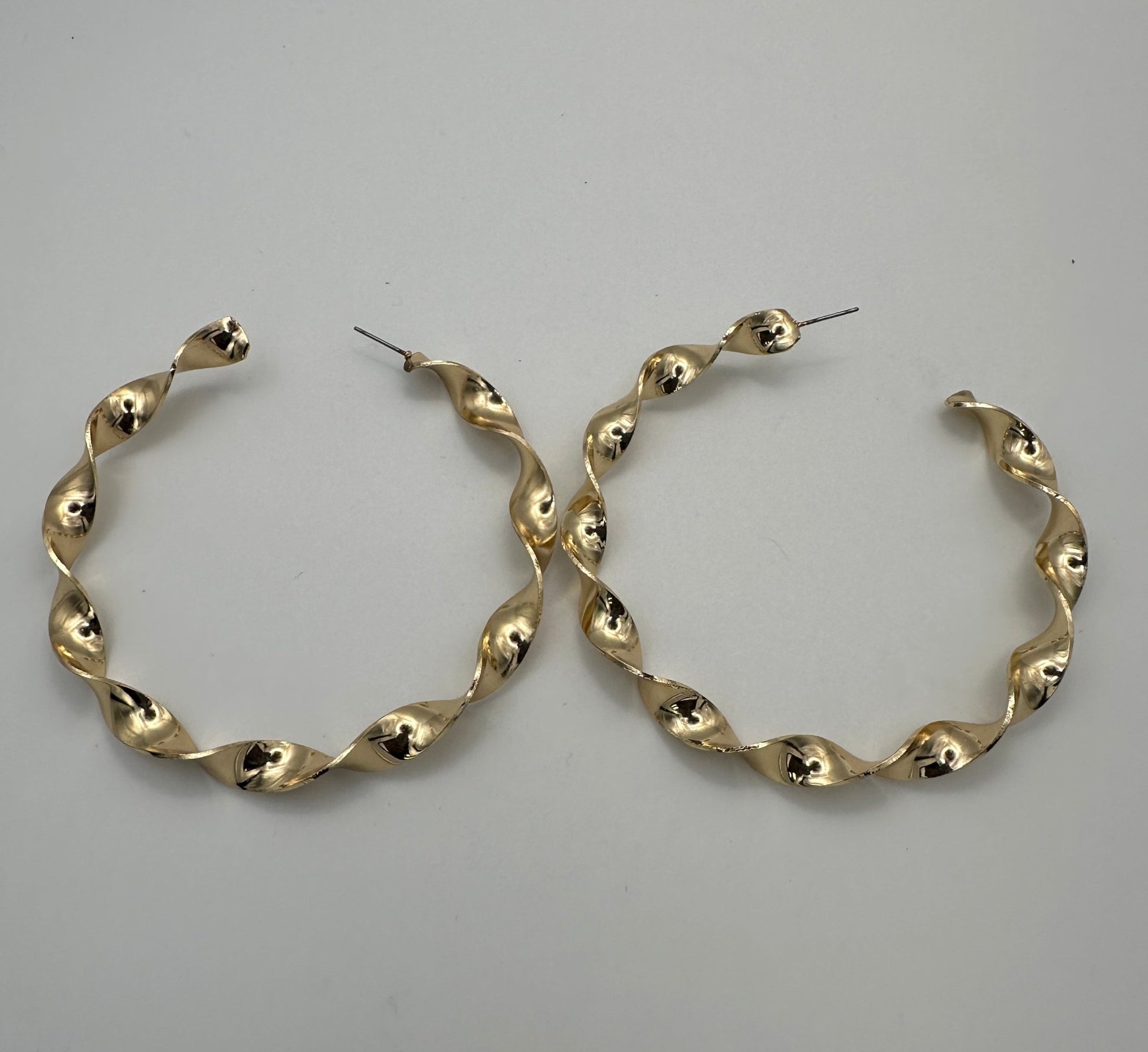 Chunky Statement Hoop Earrings - Fatisha Boutique