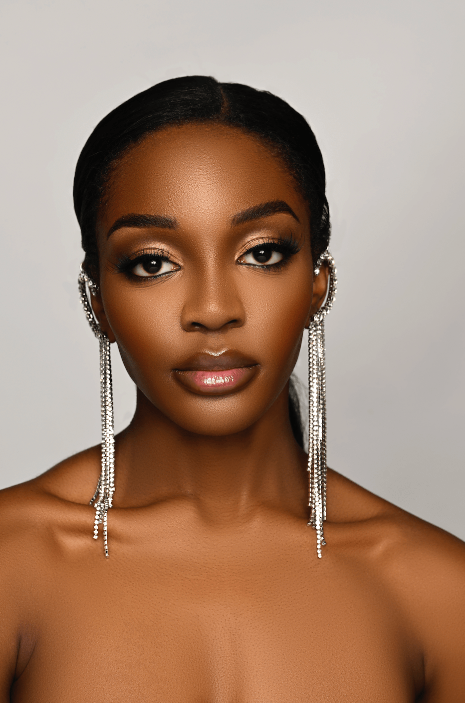 Dramatic Rhinestone Fringe Ear Cuff Earrings – Statement Chain Dangle for Bold Fashion - Fatisha Boutique