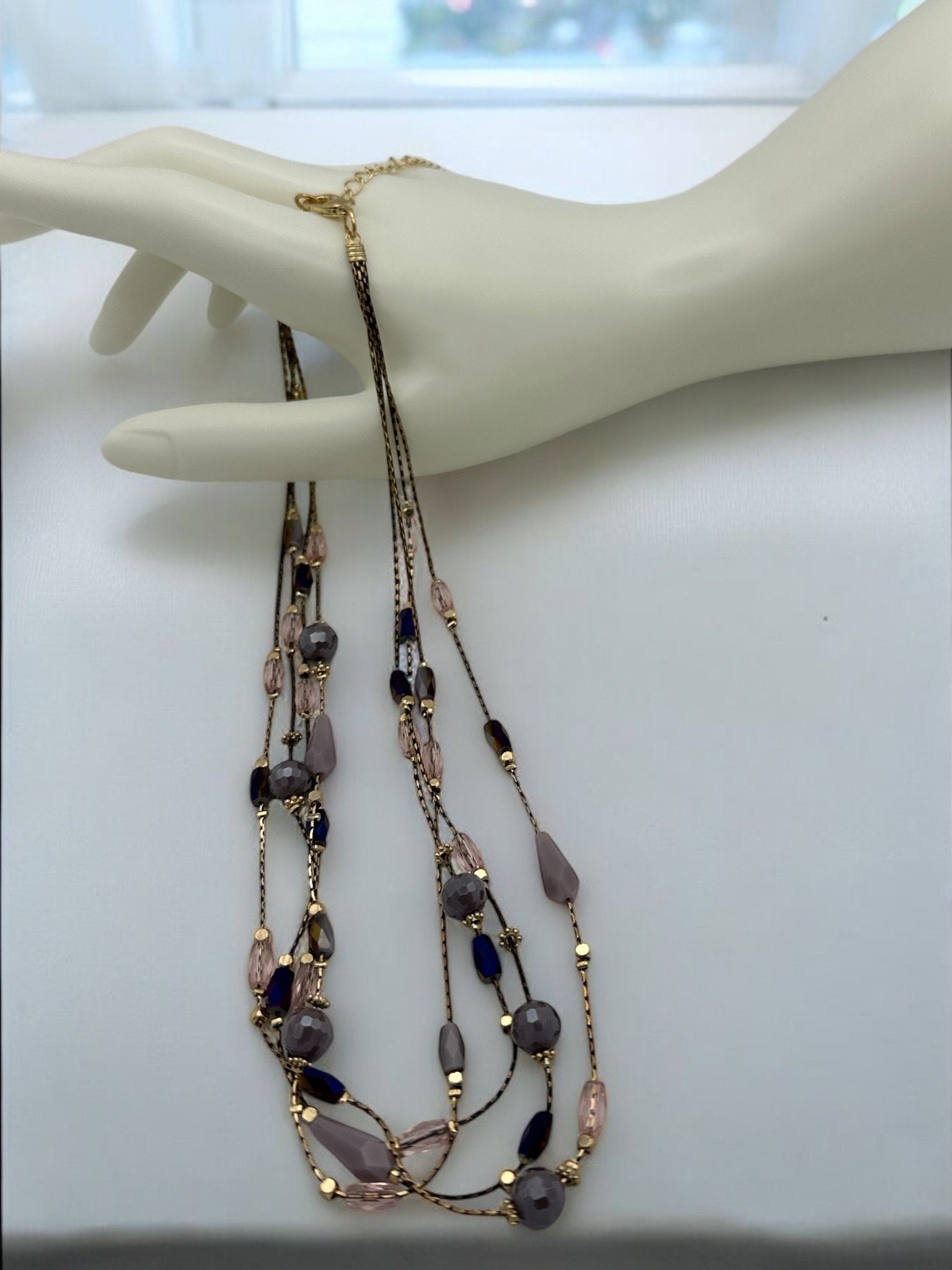 Elegant Bohemian Multilayer Beaded Necklace with Gold Accents - Fatisha Boutique