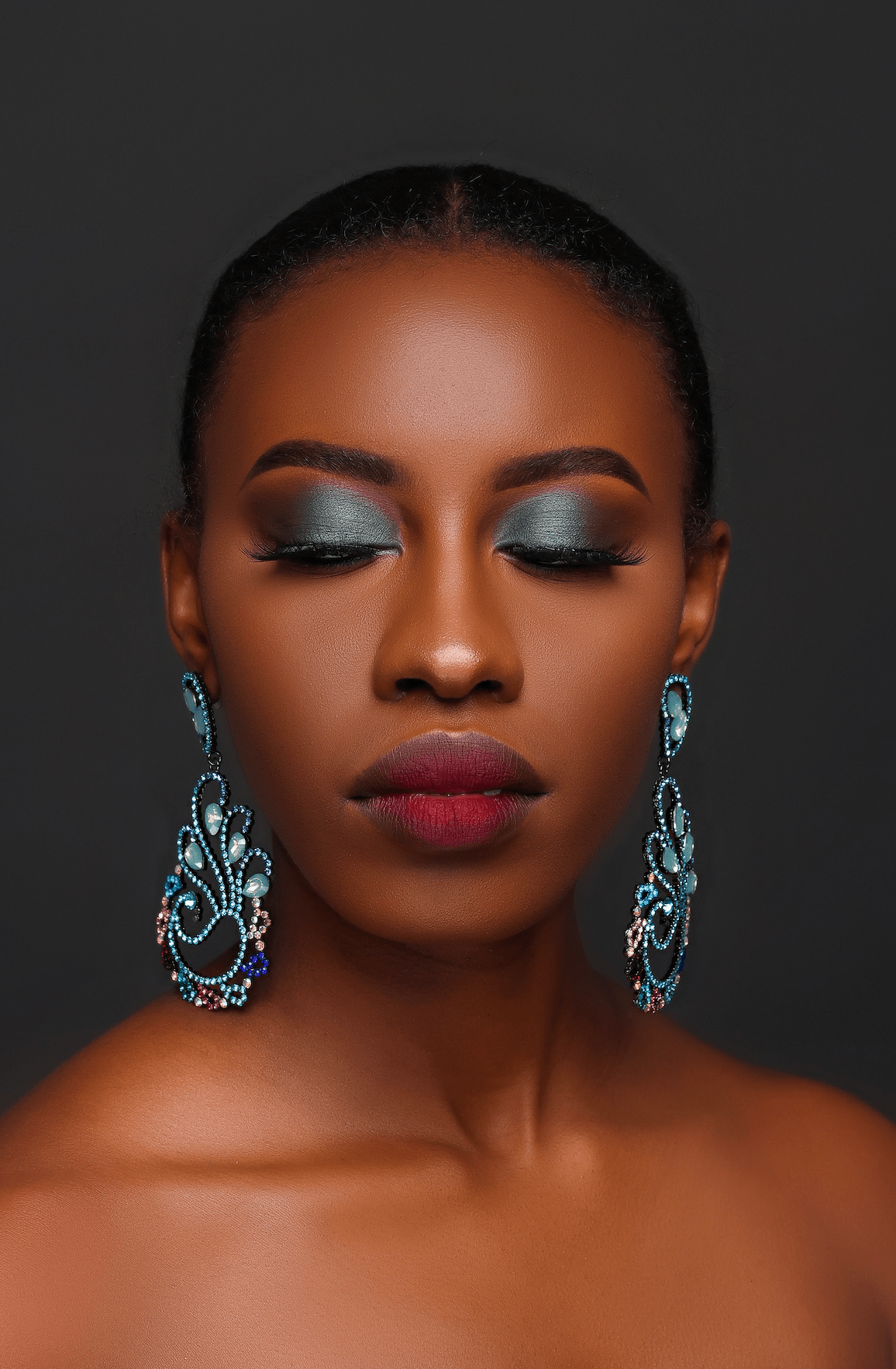 Elegant Diamante Rhinestone Dangle Statement Earrings - Fatisha Boutique