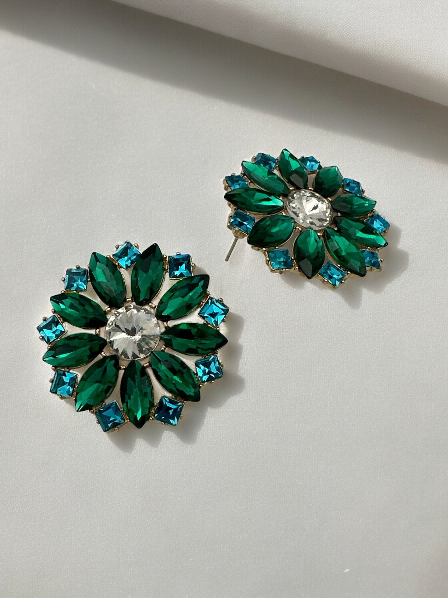 Elegant Rhinestones Flower Designed Statement Stud Earrings - Fatisha Boutique