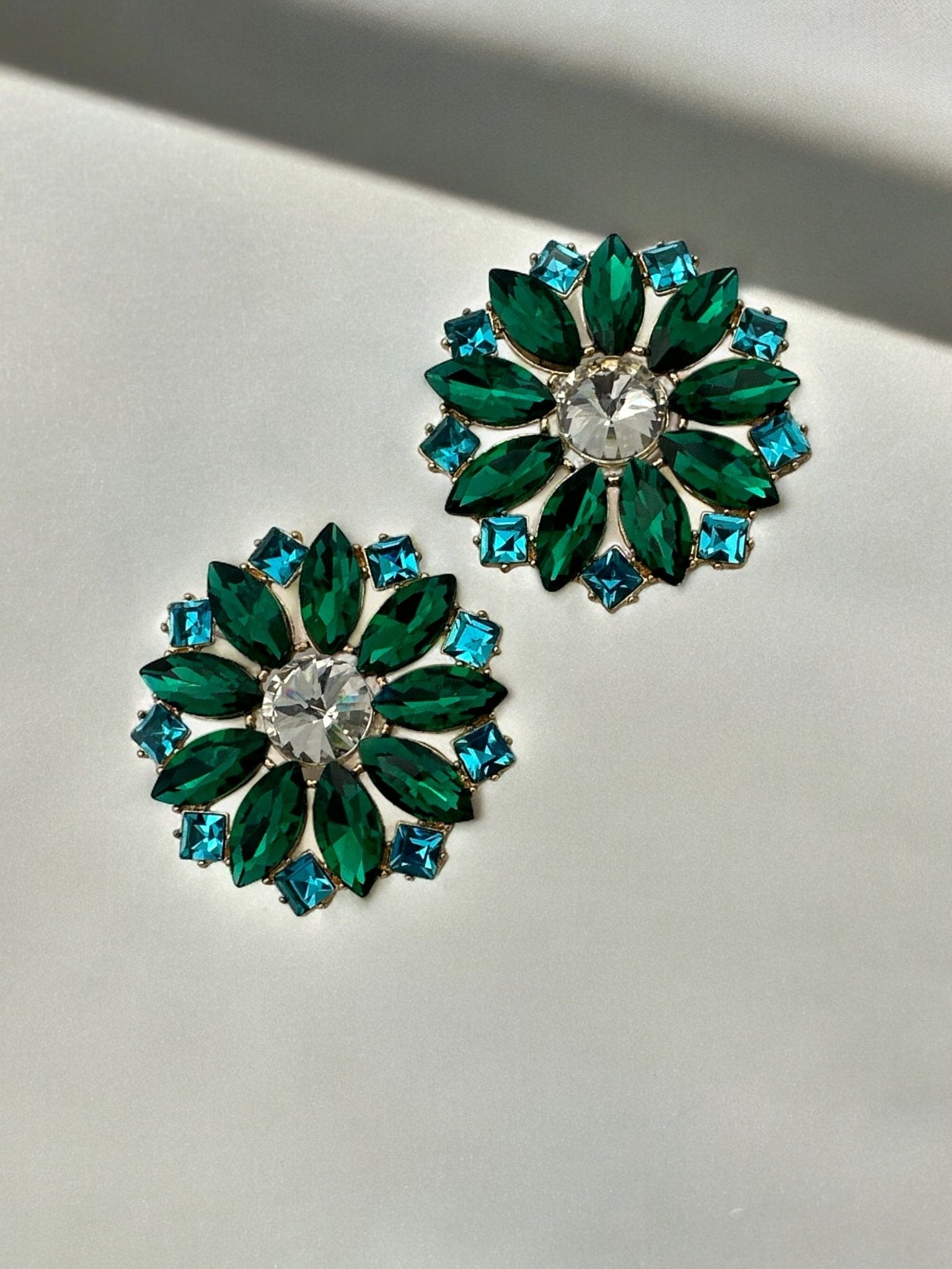 Elegant Rhinestones Flower Designed Statement Stud Earrings - Fatisha Boutique