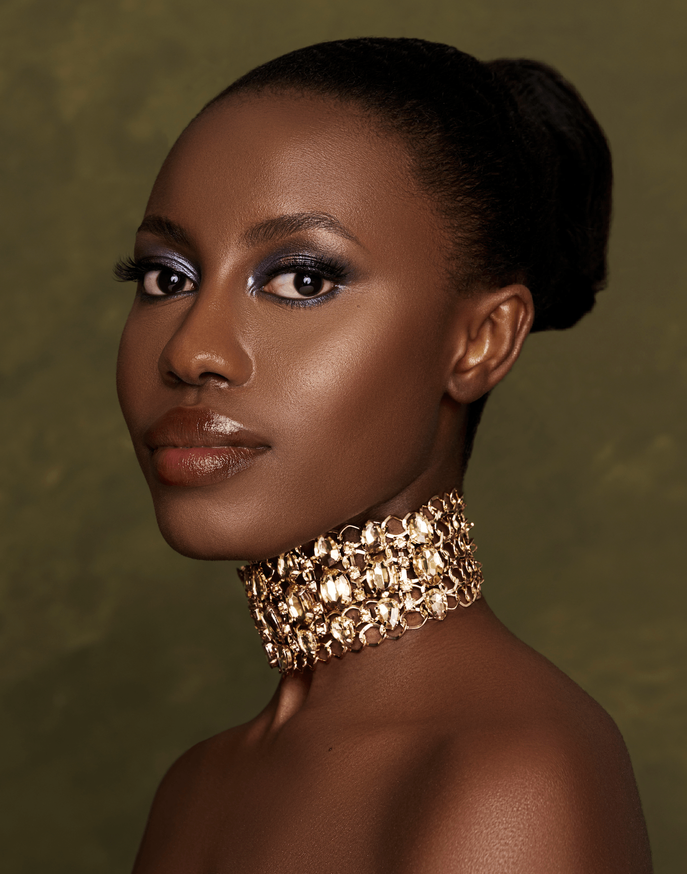 Elegant Sparkling Chunky Rhinestones Choker Necklaces - Fatisha Boutique