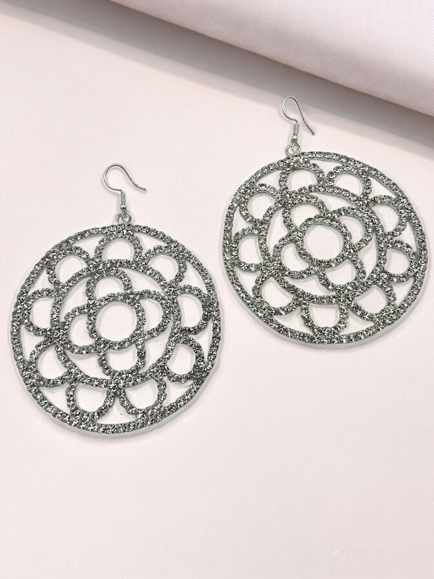 Elegant Sparkling Rhinestone Statement Dangle Earrings - Fatisha Boutique