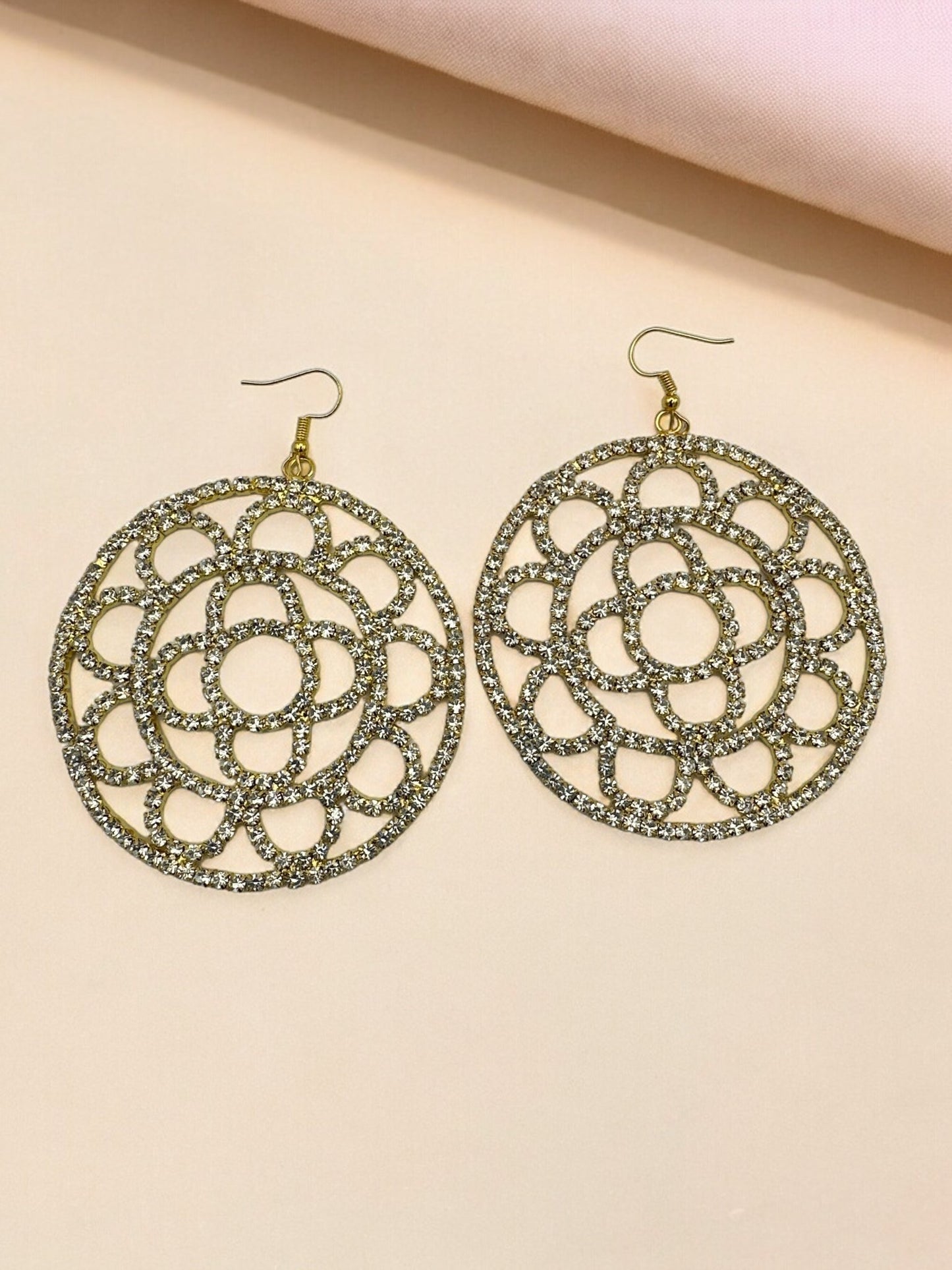 Elegant Sparkling Rhinestone Statement Dangle Earrings - Fatisha Boutique