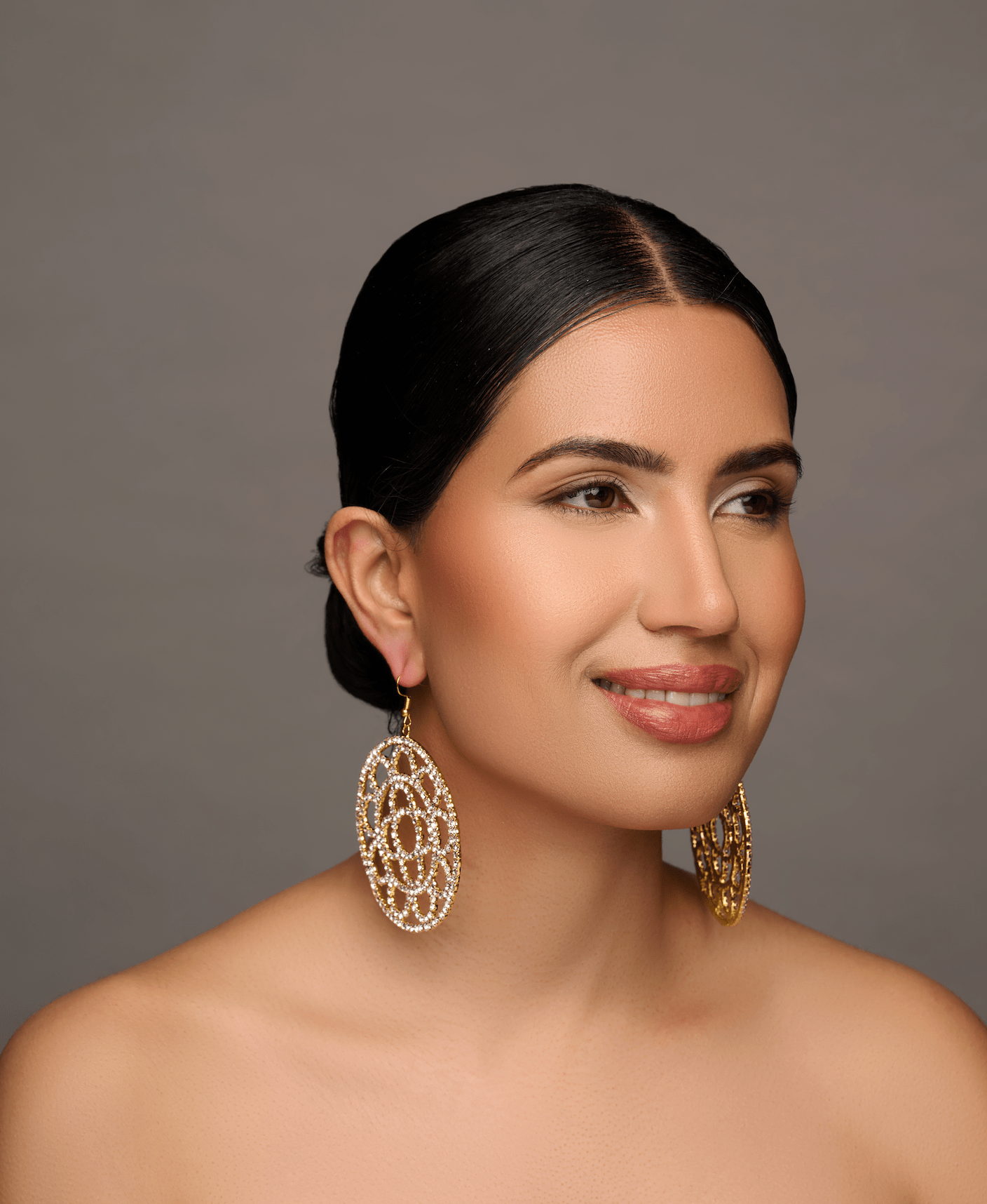 Elegant Sparkling Rhinestone Statement Dangle Earrings - Fatisha Boutique