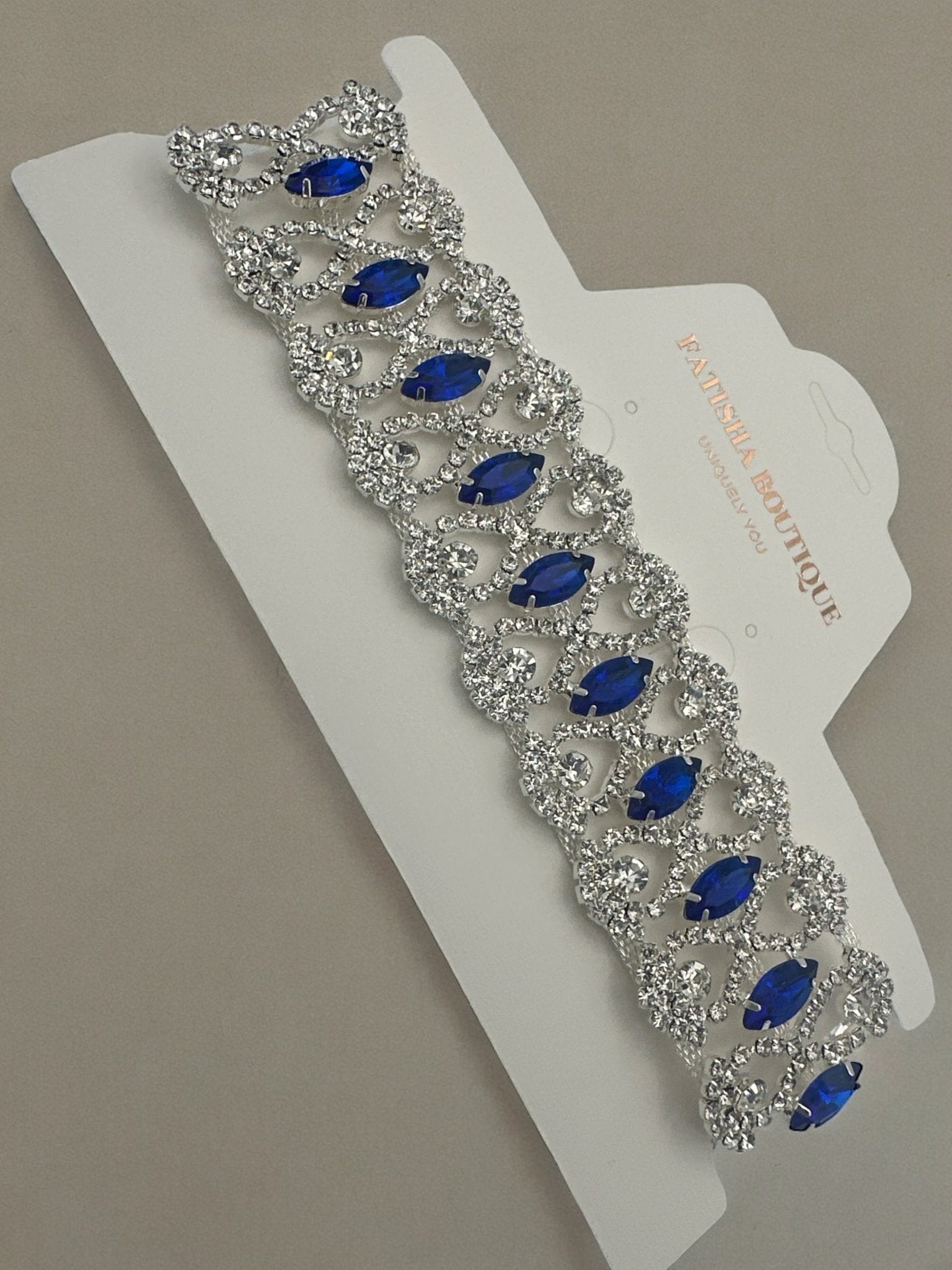 Elegant Sparkling Rhinestones Crystal Choker Necklace - Fatisha Boutique