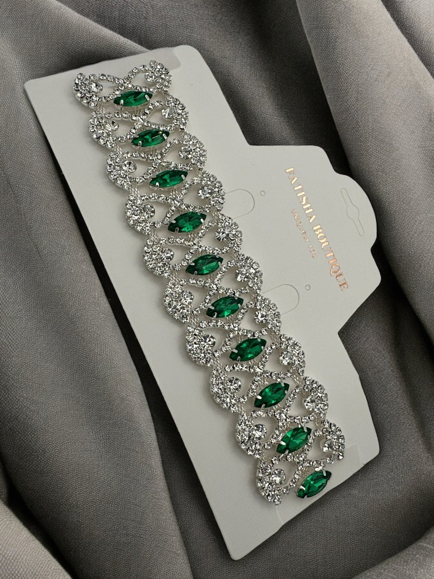 Elegant Sparkling Rhinestones Crystal Choker Necklace - Fatisha Boutique