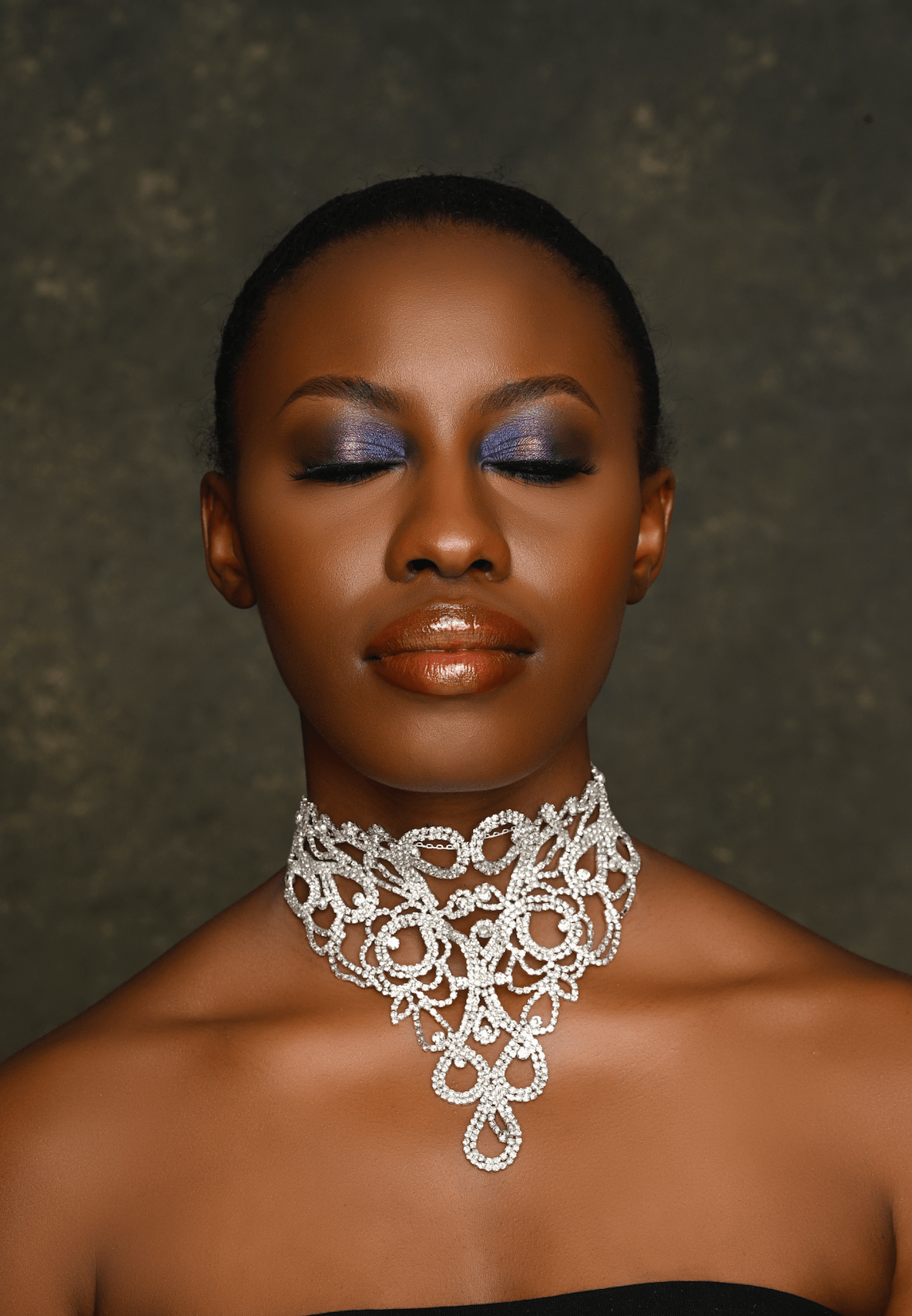 Elegant Sparkling Rhinestones Statement Choker Necklaces - Fatisha Boutique