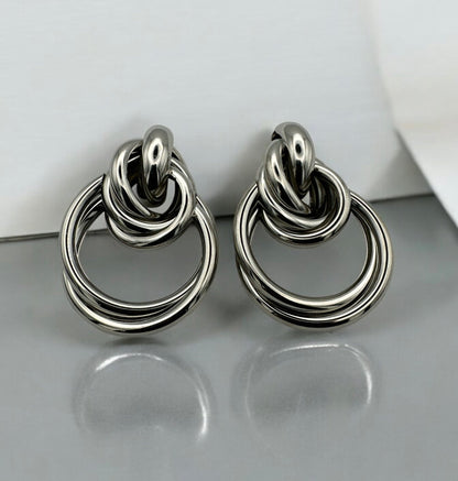 Elegant Stylish Linked Hoop Earrings - Fatisha Boutique