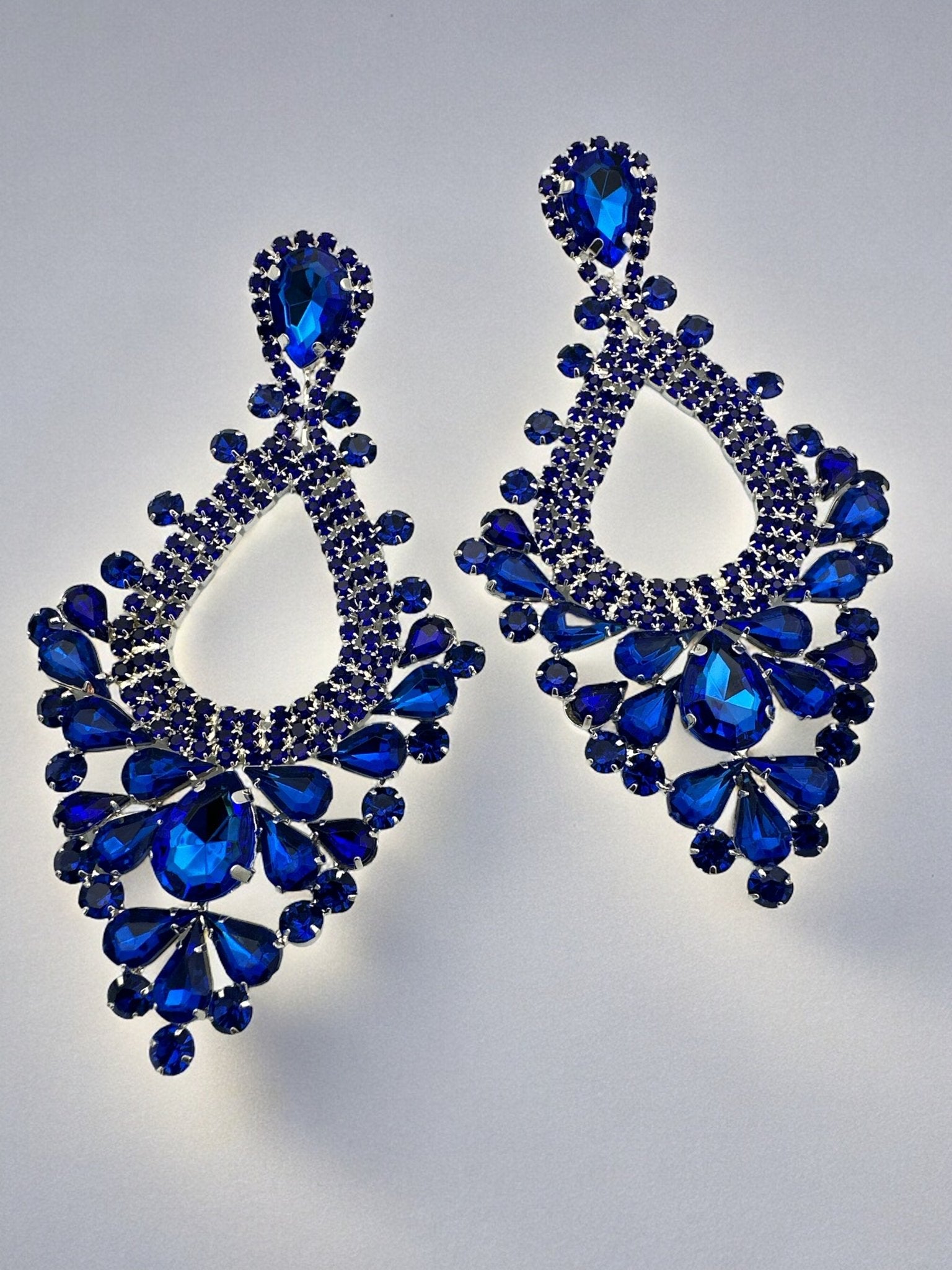 Elegant Teardrop Blue Rhinestones Statement Teardrop Earrings - Fatisha Boutique