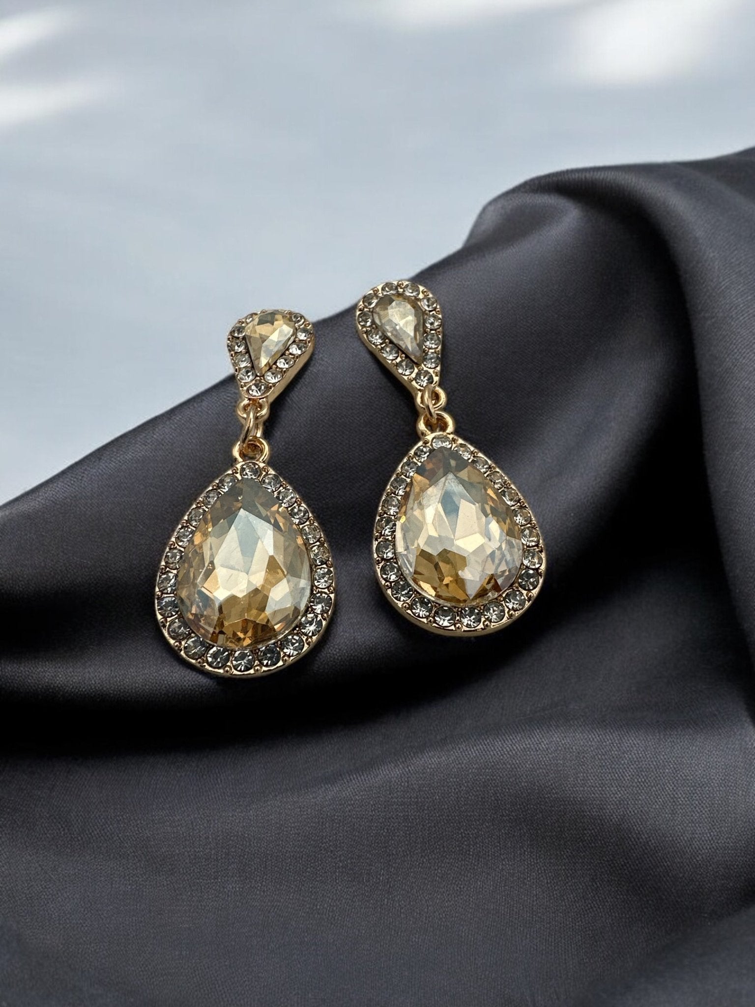 Gold Teardrop Crystal Earrings - Fatisha Boutique