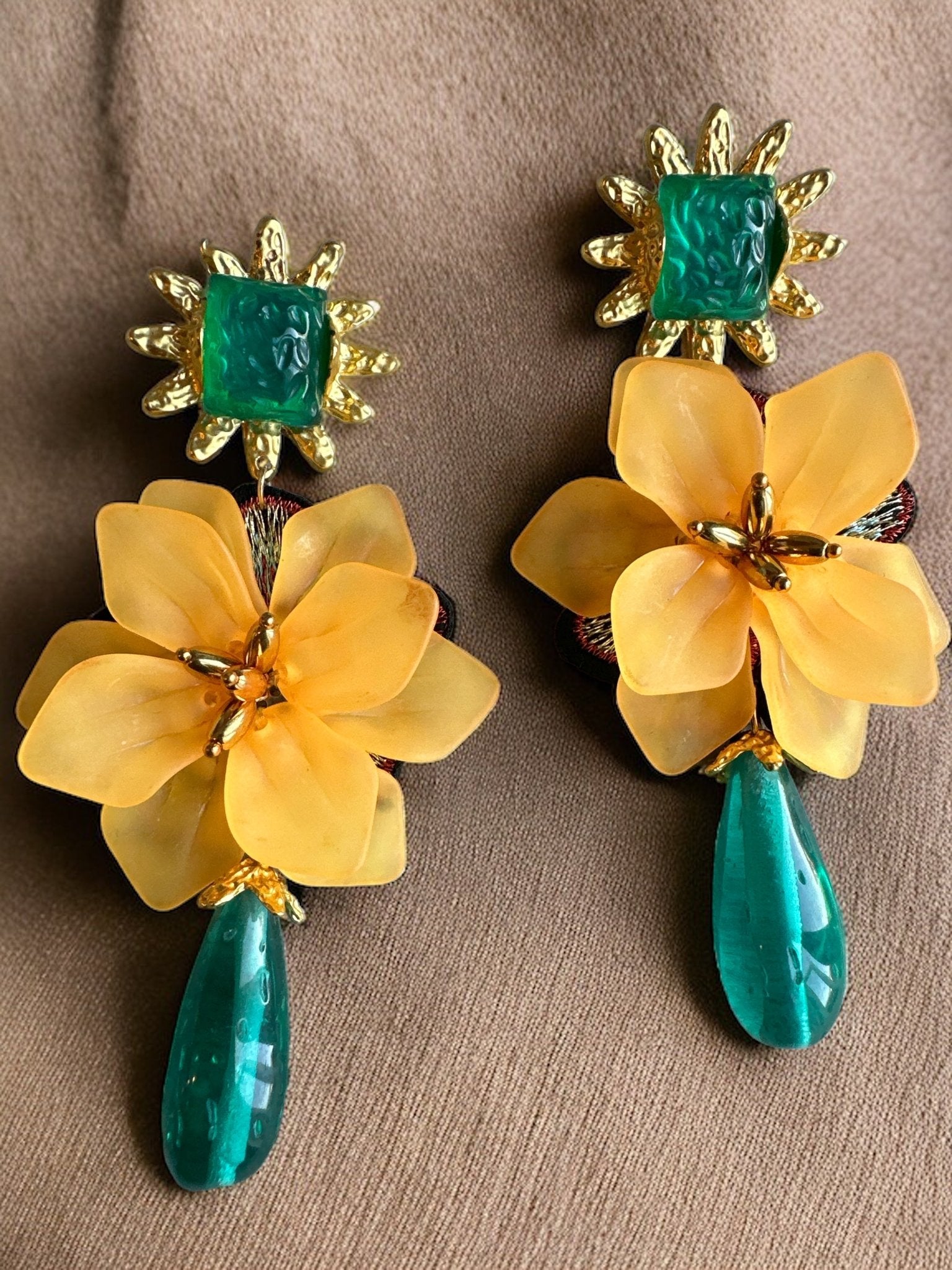 Gorgeous Bohemian Long Acrylic Resin Flower Dangle Statement Earrings - Fatisha Boutique