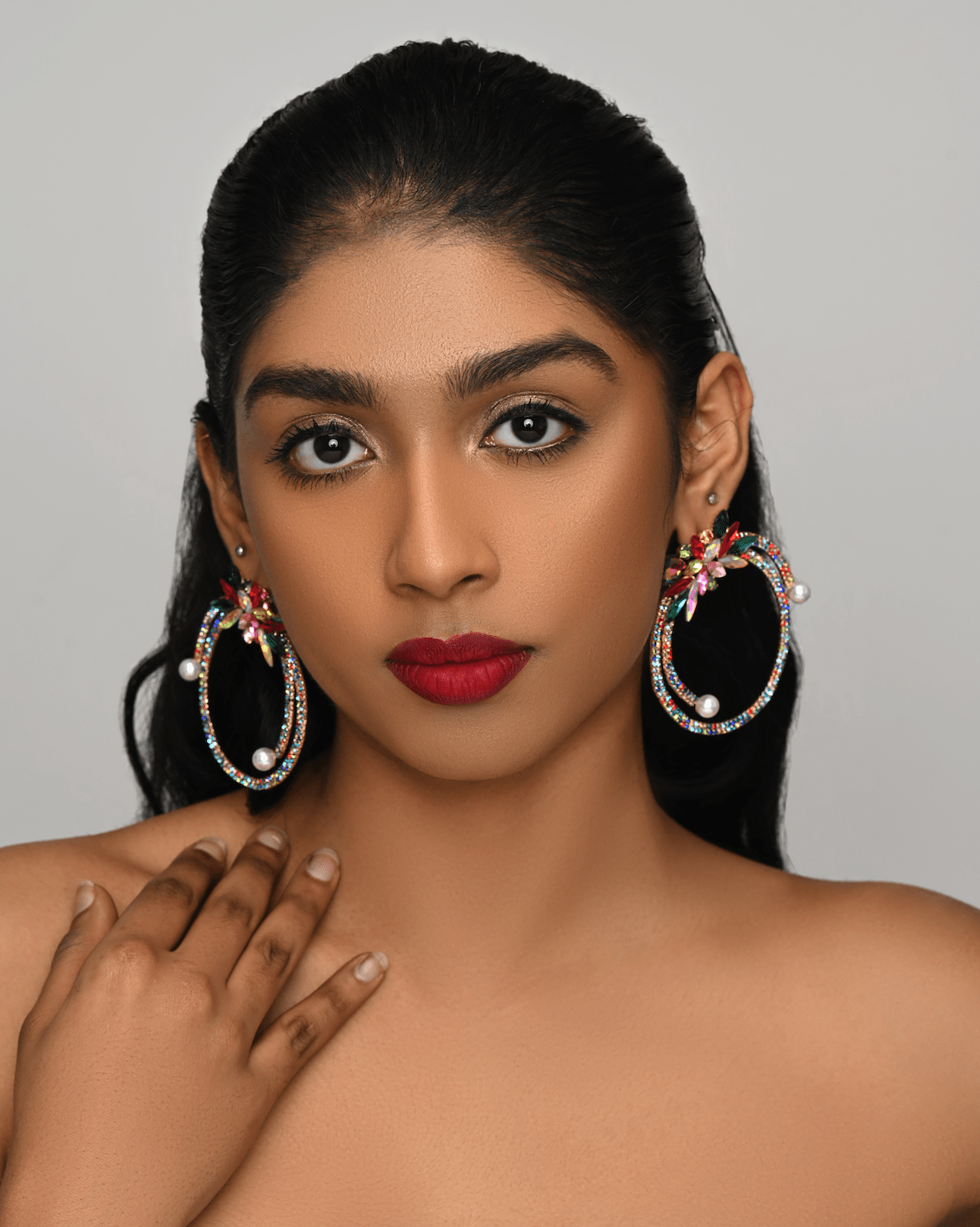 Gorgeous Crystal Rhinestones Statement Stud Earrings - Fatisha Boutique