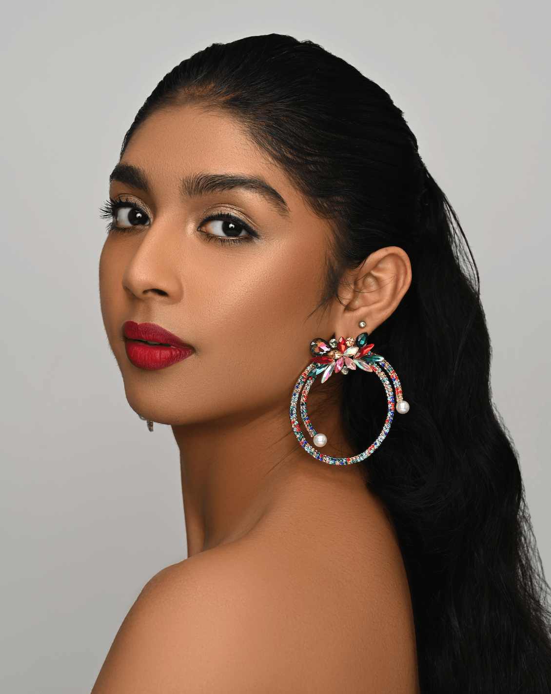 Gorgeous Crystal Rhinestones Statement Stud Earrings - Fatisha Boutique