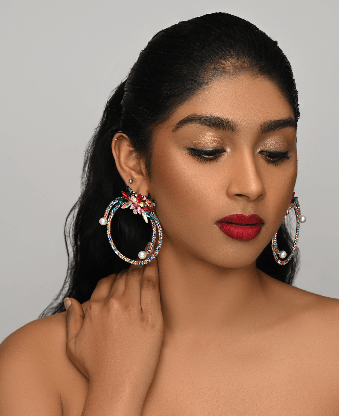 Gorgeous Crystal Rhinestones Statement Stud Earrings - Fatisha Boutique