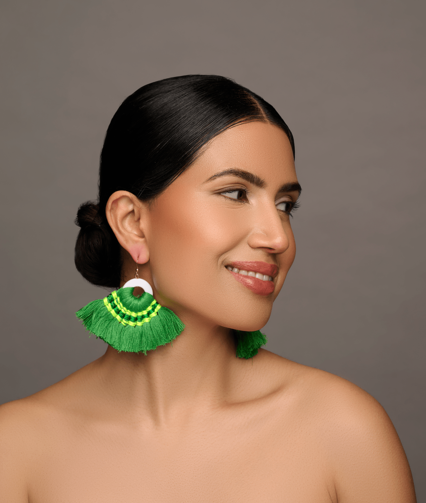 Green Bohemian Thread Tassels Summer Earrings - Fatisha Boutique