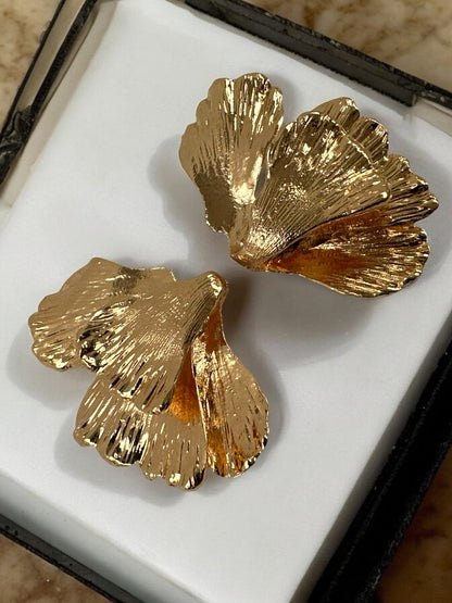 Hammered Alloy Metal Petals Flowers Shaped Stud Drop Earrings - Fatisha Boutique