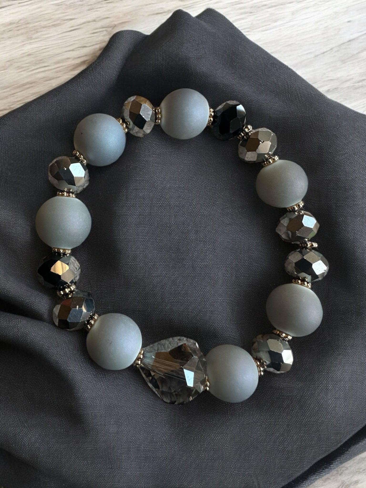 Handcrafted Grey and Black Glass Beaded Bracelet - Fatisha Boutique