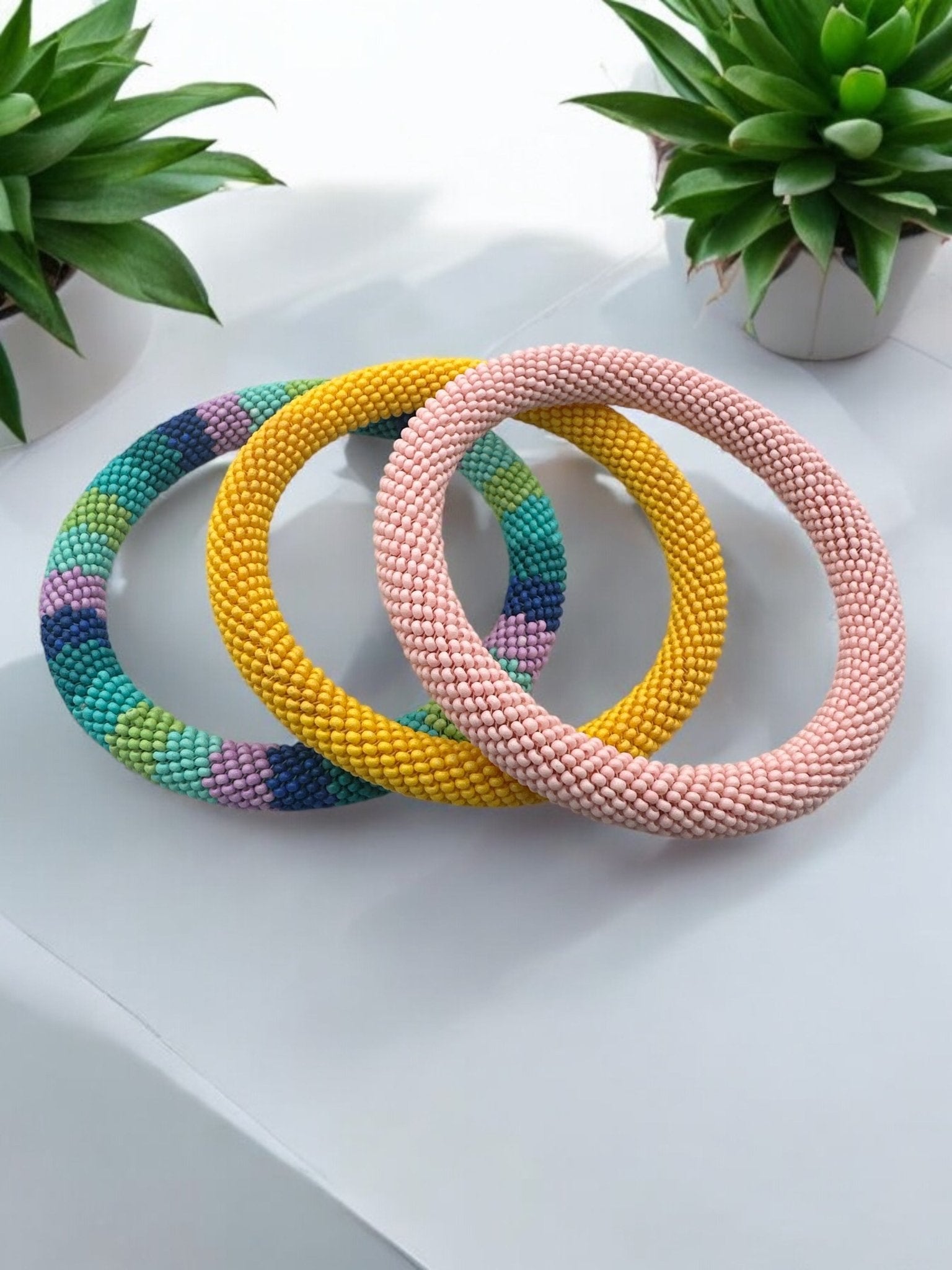 Handmade Beaded Bangle - Fatisha Boutique