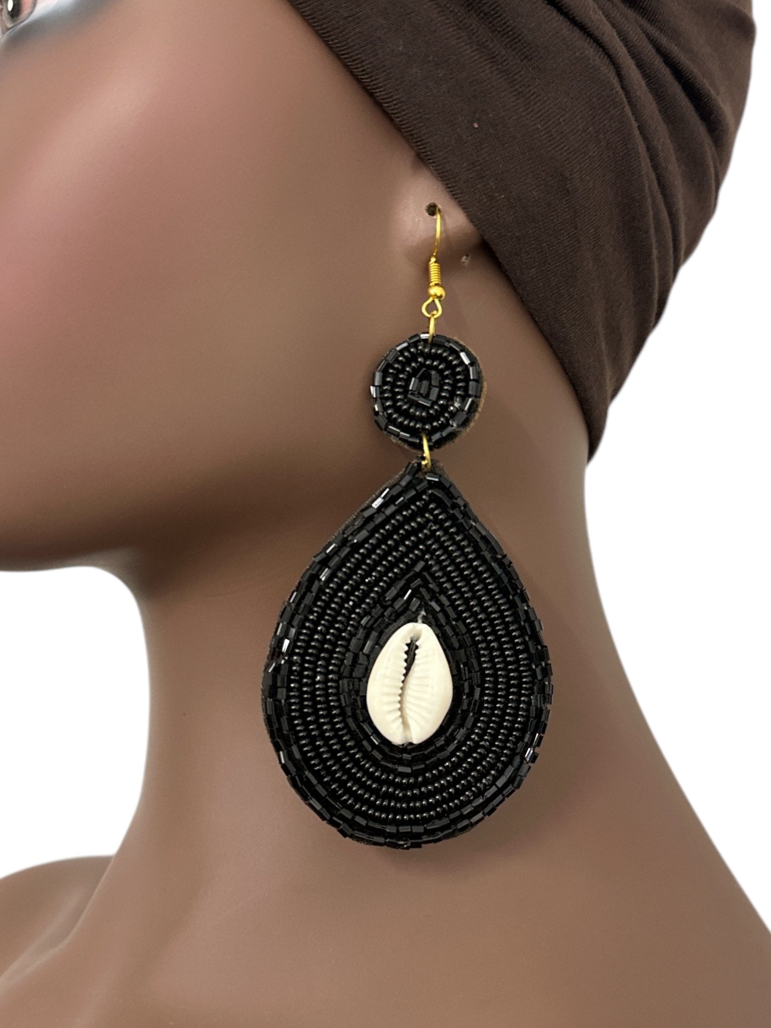 Handmade Black Beaded Cowrie Shell Earrings - Fatisha Boutique