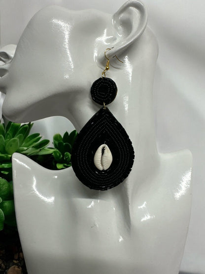 Handmade Black Beaded Cowrie Shell Earrings - Fatisha Boutique
