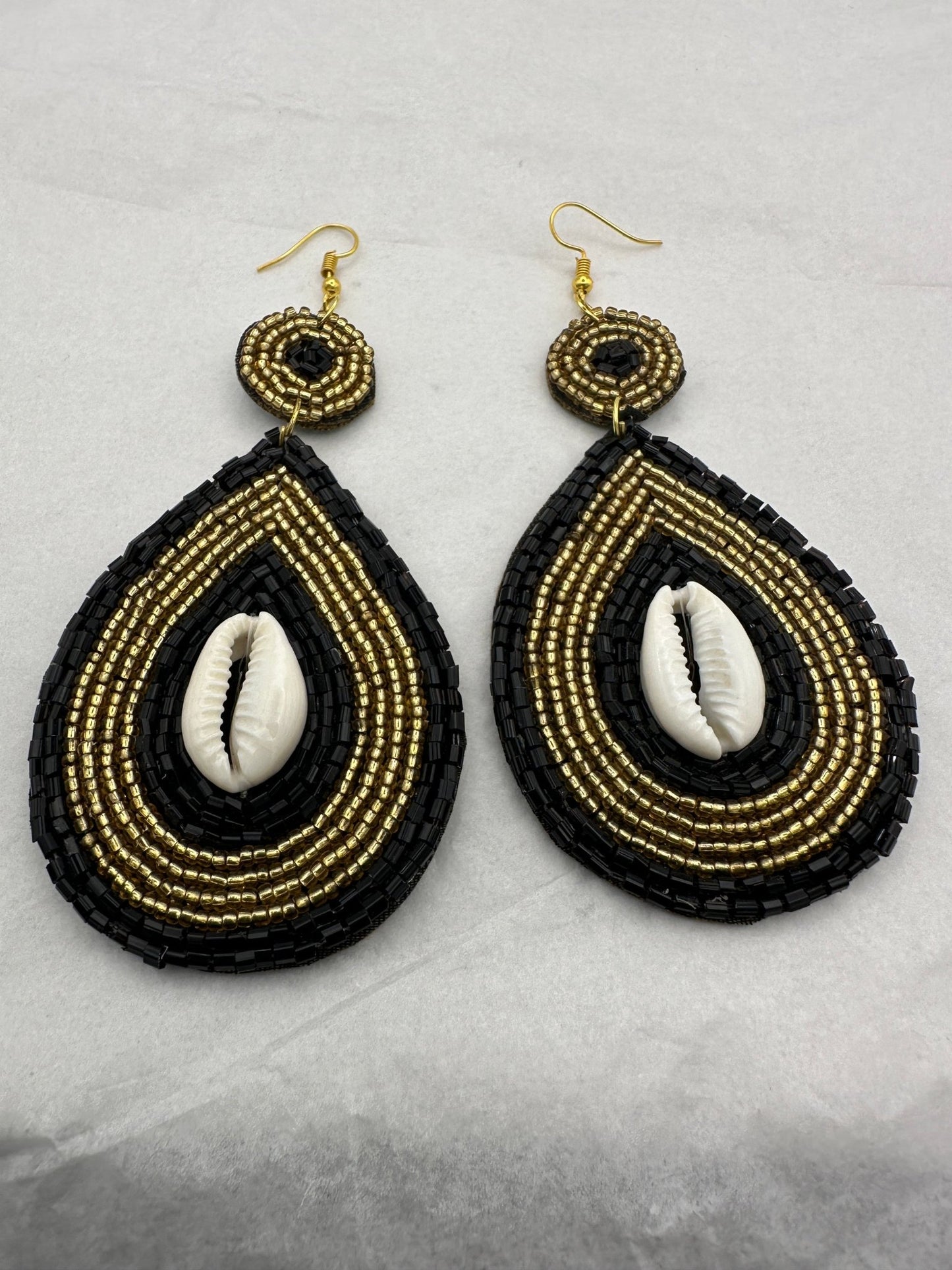 Handmade Black & Gold Beaded Cowrie Shell Earrings - Fatisha Boutique