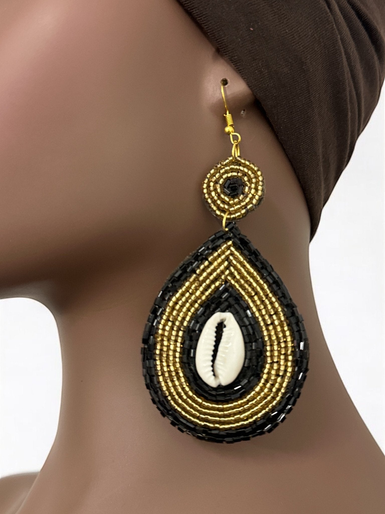 Handmade Black & Gold Beaded Cowrie Shell Earrings - Fatisha Boutique