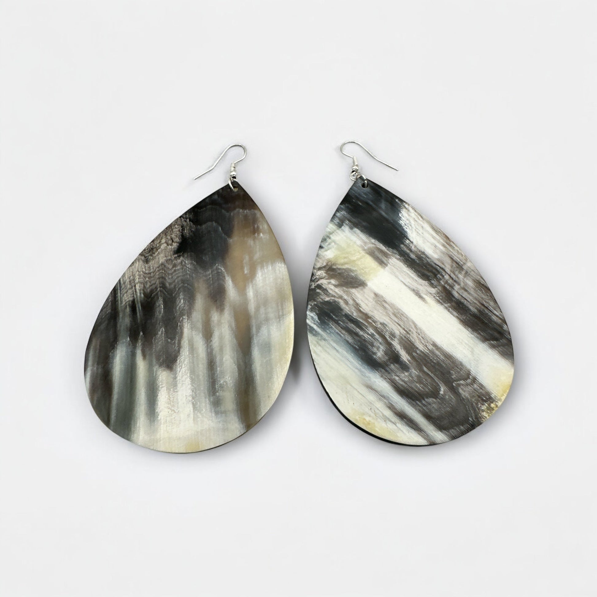 Handmade Buffalo Horn Ethnic Dangle Earrings - Fatisha Boutique