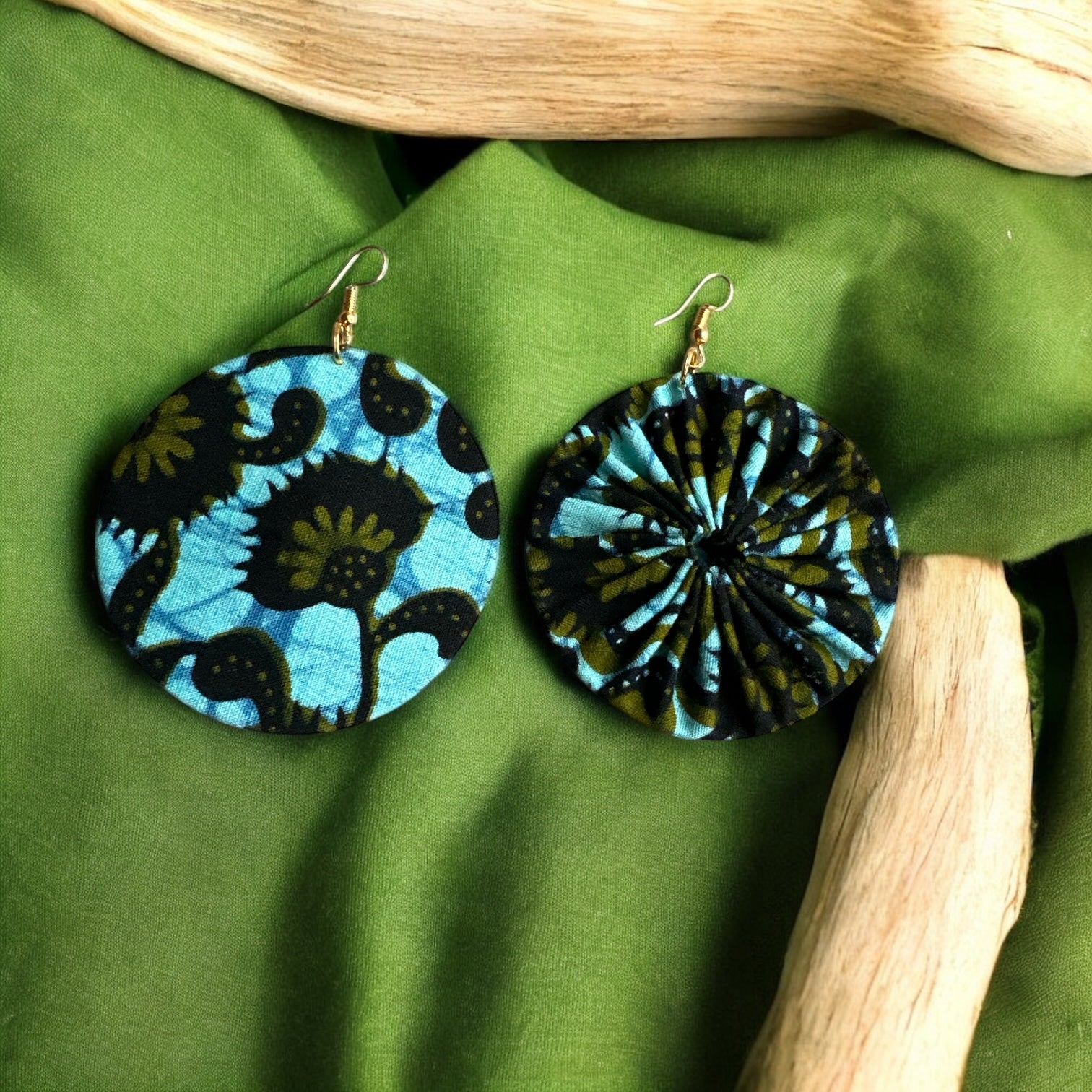 Lightweight African Printed Ankara Fabric Round Dangle Earrings - Fatisha Boutique