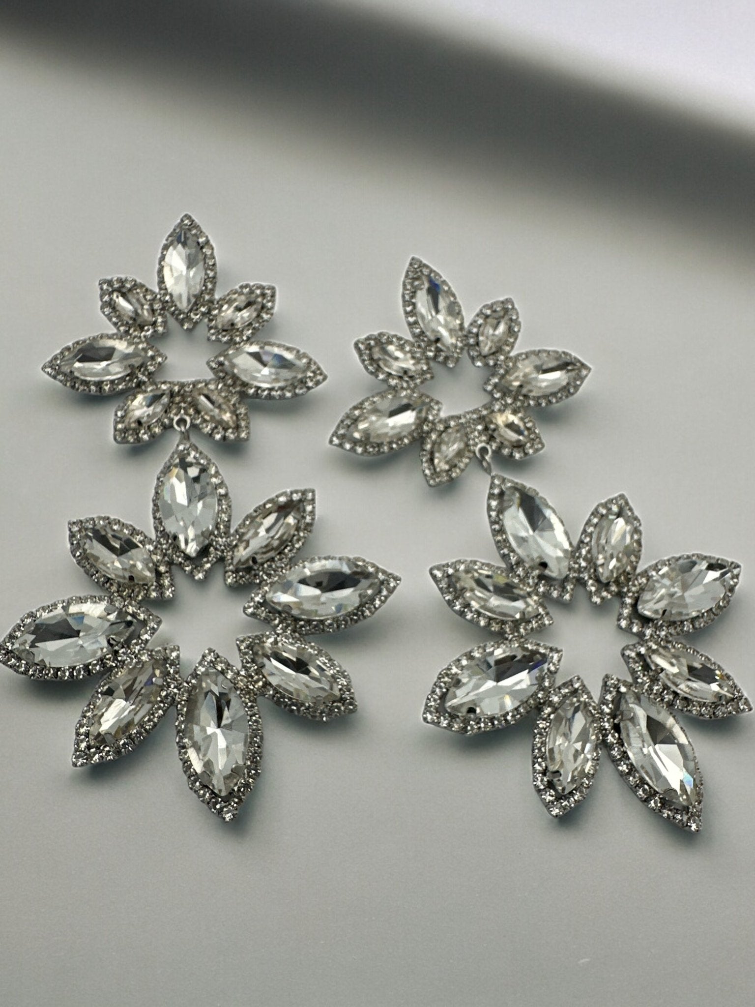 Long Diamante Rhinestone Daisy Flower Stud Dangle Earrings - Fatisha Boutique