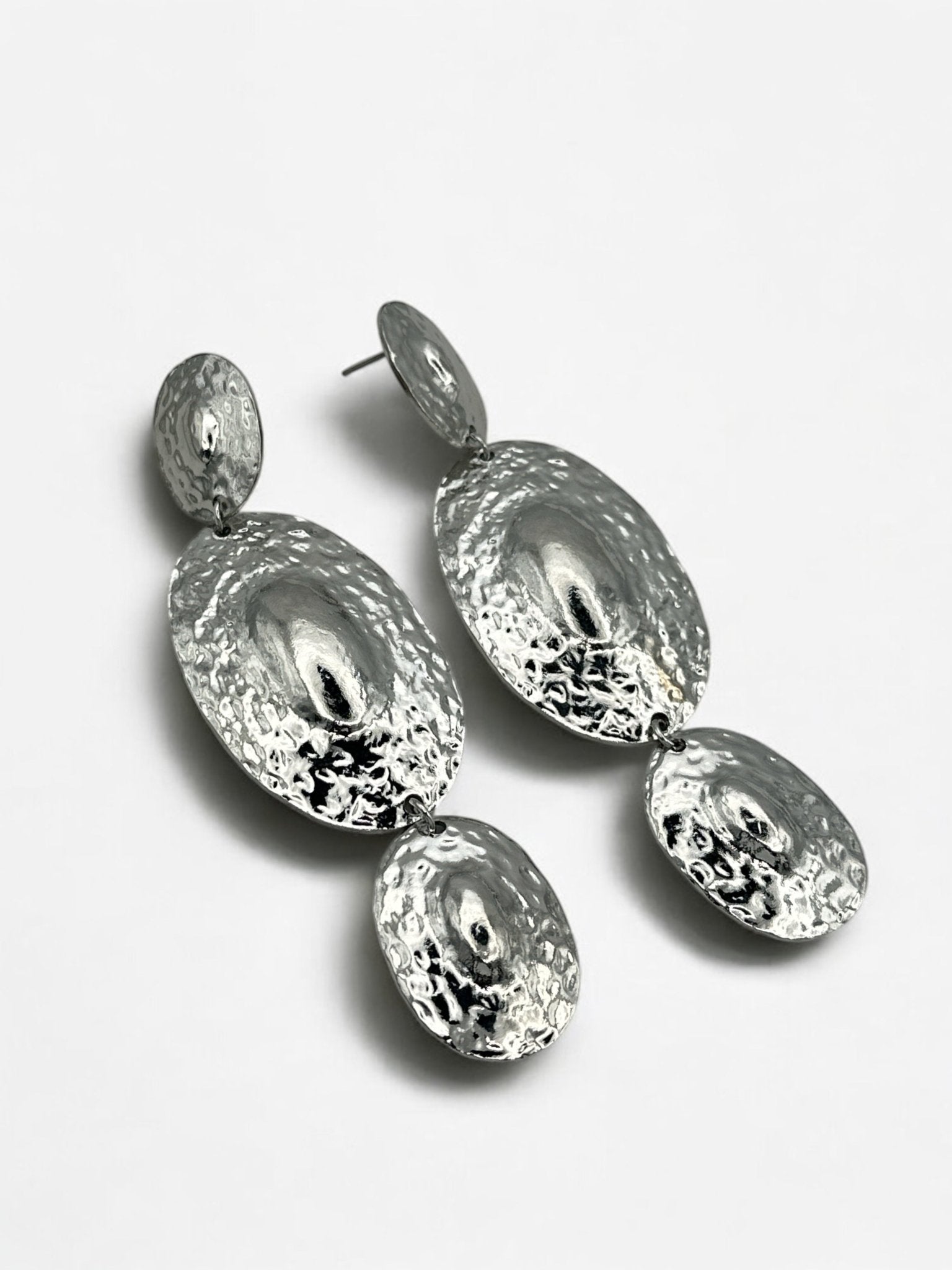 Long Elegant Hammered Dangle Earrings – Gold & Silver - Fatisha Boutique