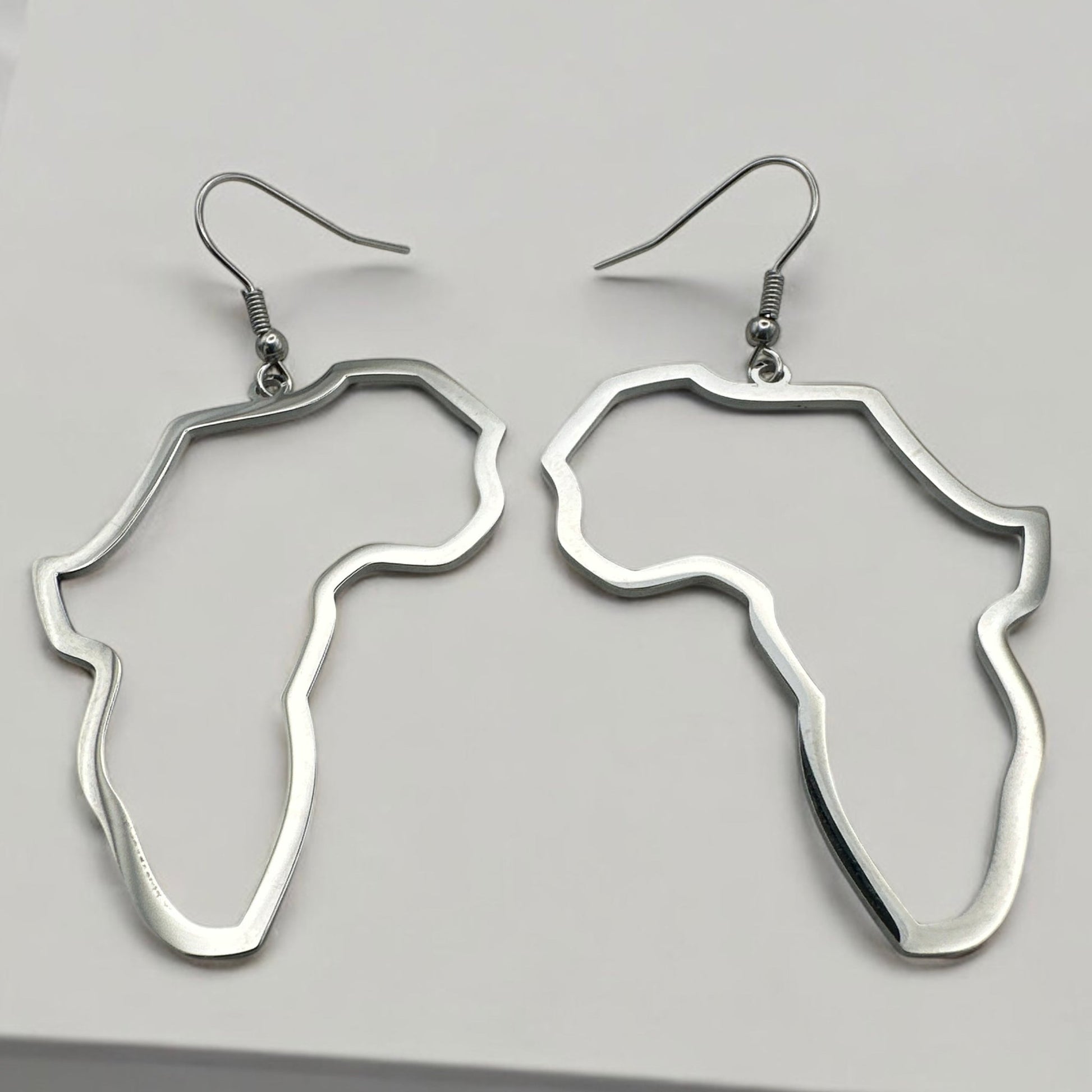 Medium Africa Map Dangle Earrings – Lightweight Stainless Steel in Gold or Silver - Fatisha Boutique