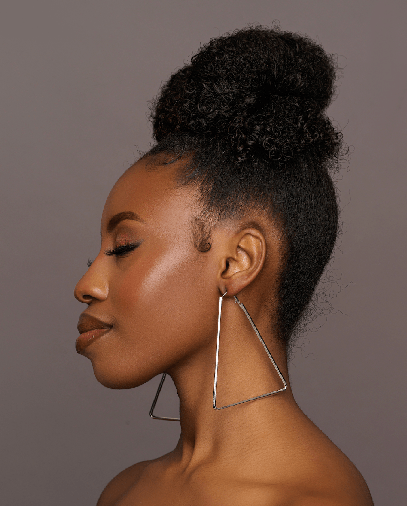 Medium Triangle Statement Hoop Earrings - Fatisha Boutique