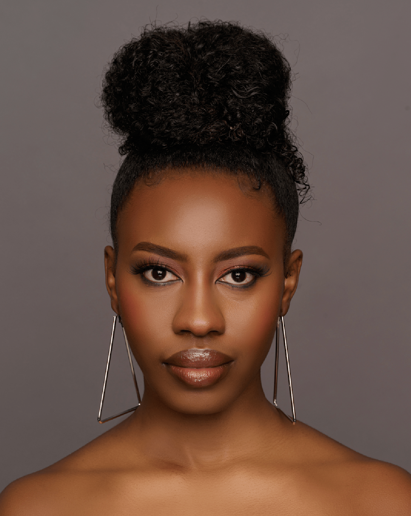 Medium Triangle Statement Hoop Earrings - Fatisha Boutique