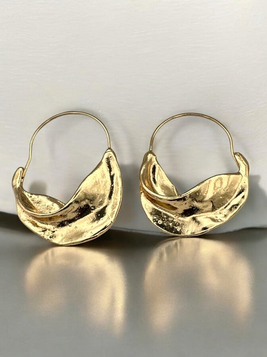 Modern Sculptural Hoop Earrings – Gold and Silver Abstract Design - Fatisha Boutique