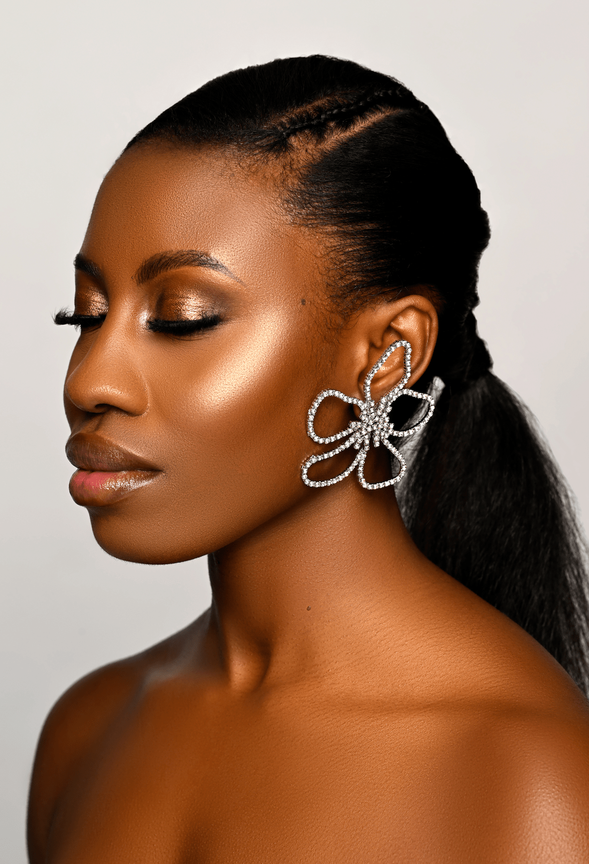 Oversized Rhinestone Flower Statement Stud Earrings - Fatisha Boutique