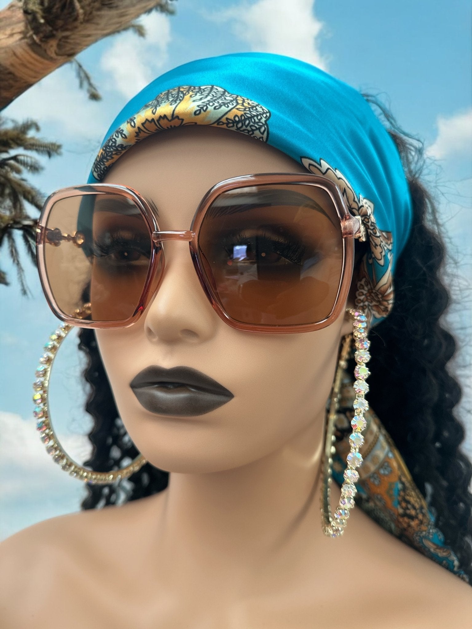 Oversized Trendy Square Sunglasses – UV400 Gradient Lens Fashion Shades for Women - Fatisha Boutique