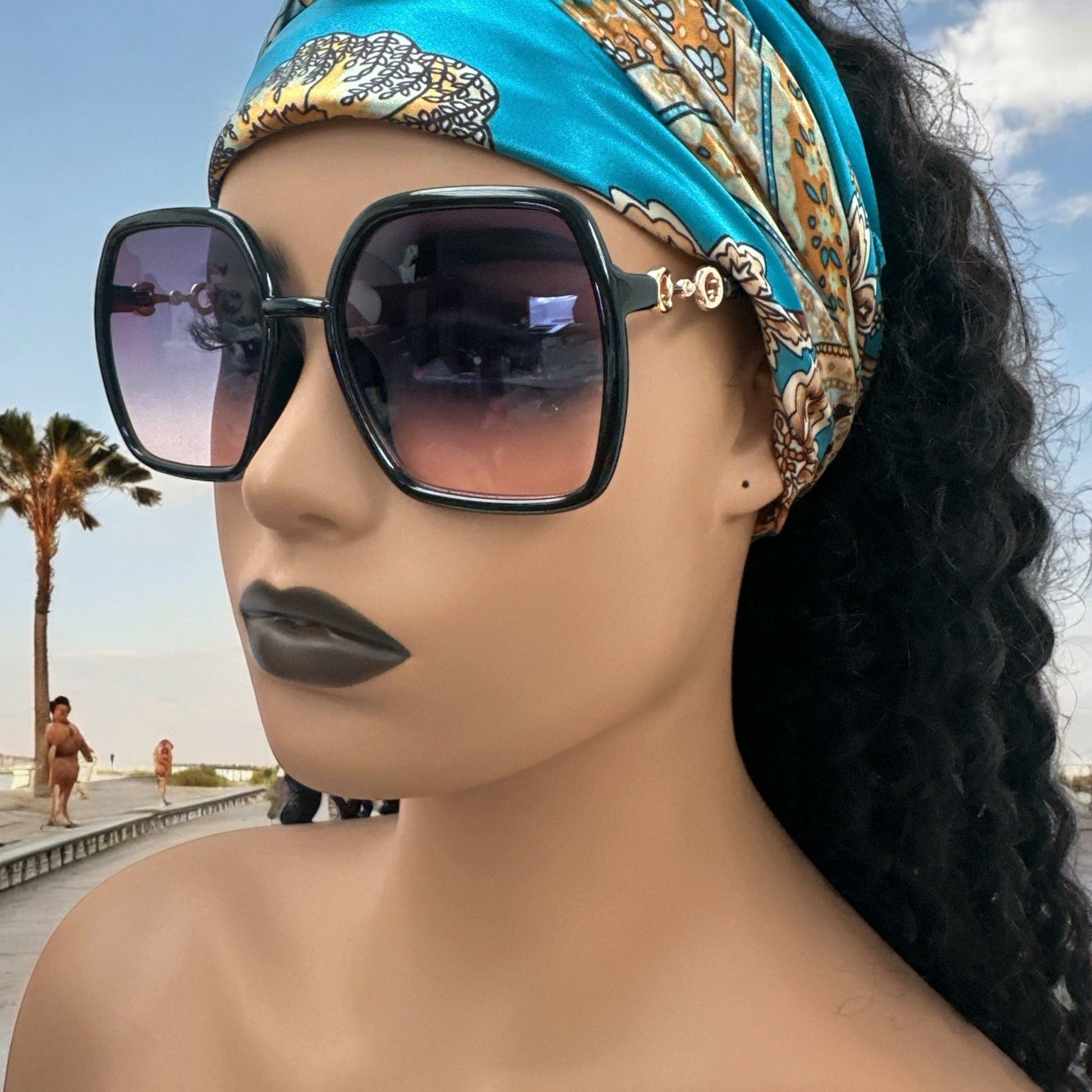 Oversized Trendy Square Sunglasses – UV400 Gradient Lens Fashion Shades for Women - Fatisha Boutique