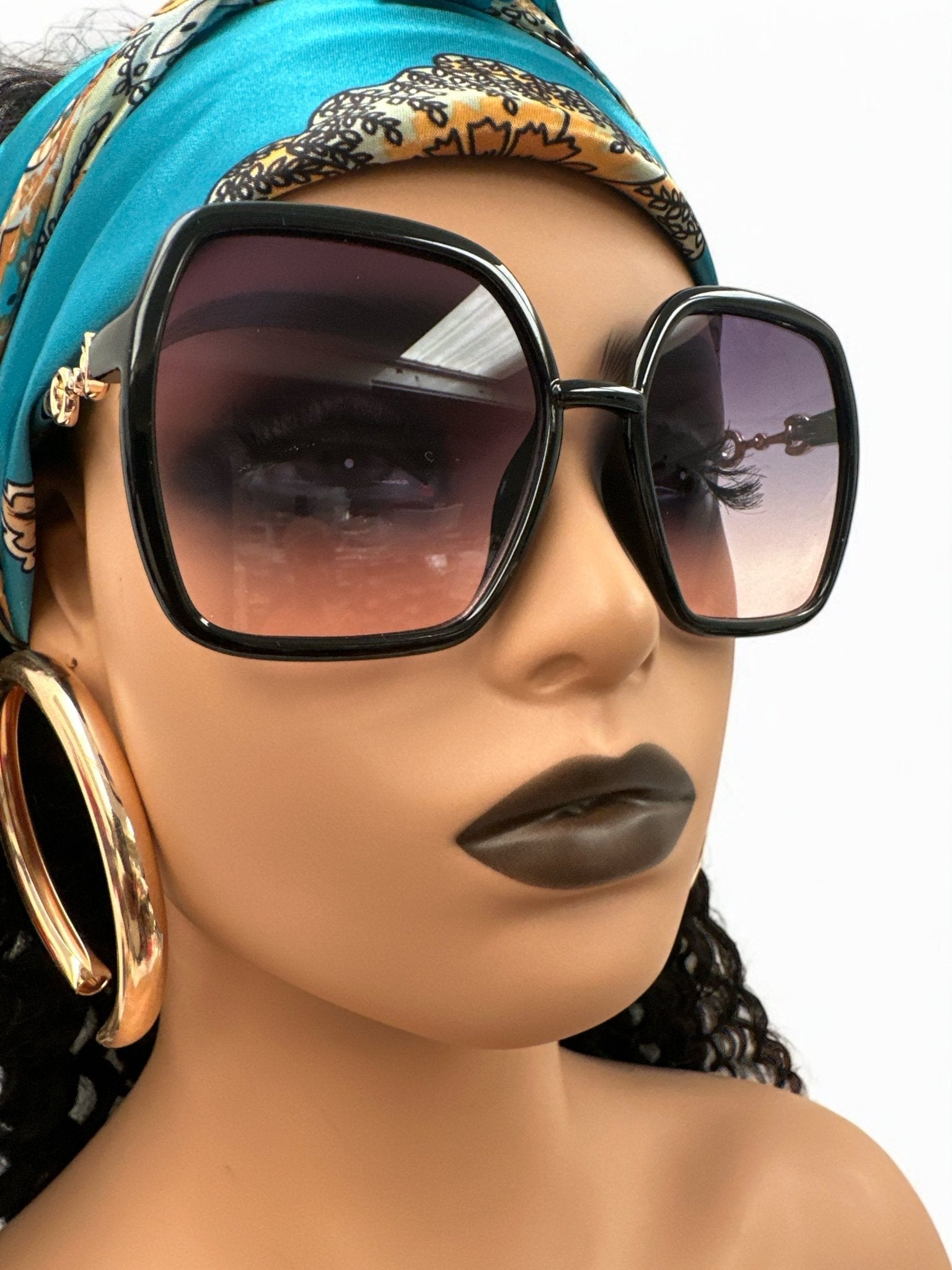 Oversized Trendy Square Sunglasses – UV400 Gradient Lens Fashion Shades for Women - Fatisha Boutique