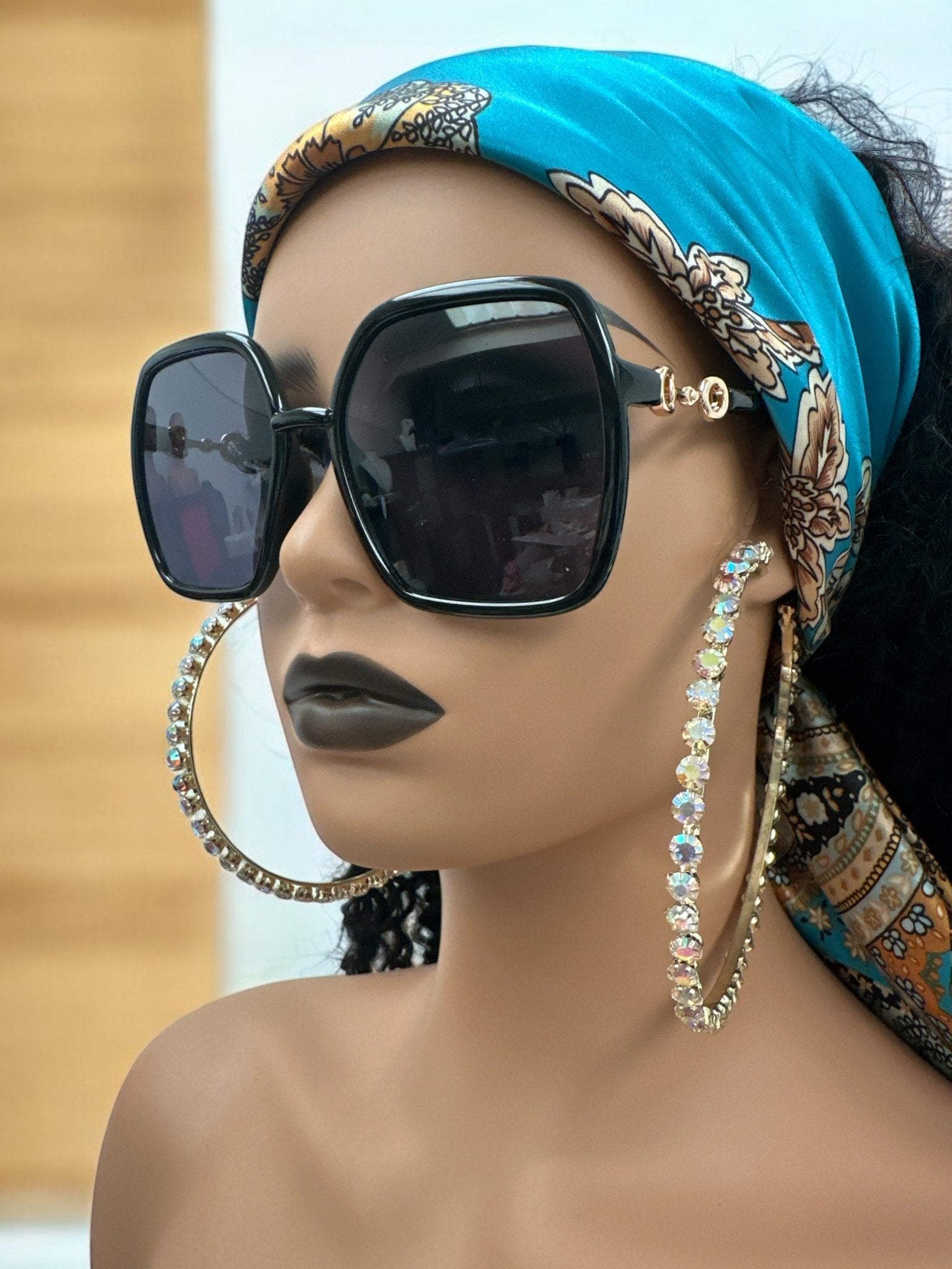 Oversized Trendy Square Sunglasses – UV400 Gradient Lens Fashion Shades for Women - Fatisha Boutique