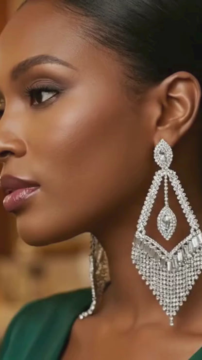 Glam Rhinestone Tassel Statement Earrings – Bold Dangle Jewellery for Special Events