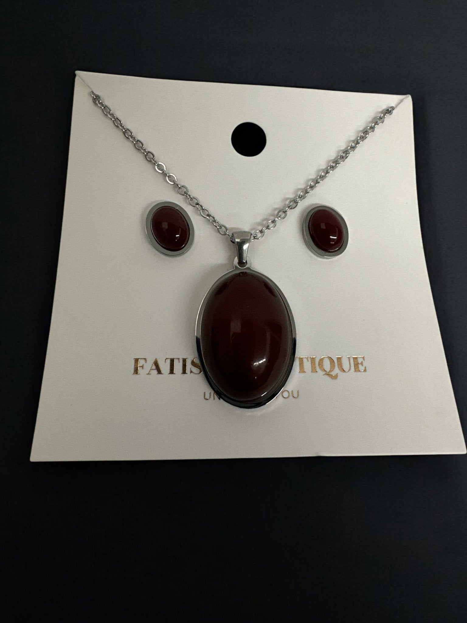 Stainless Steel Oval Pendant Necklace & Earring Set - Elegant Jewellery Collection - Fatisha Boutique