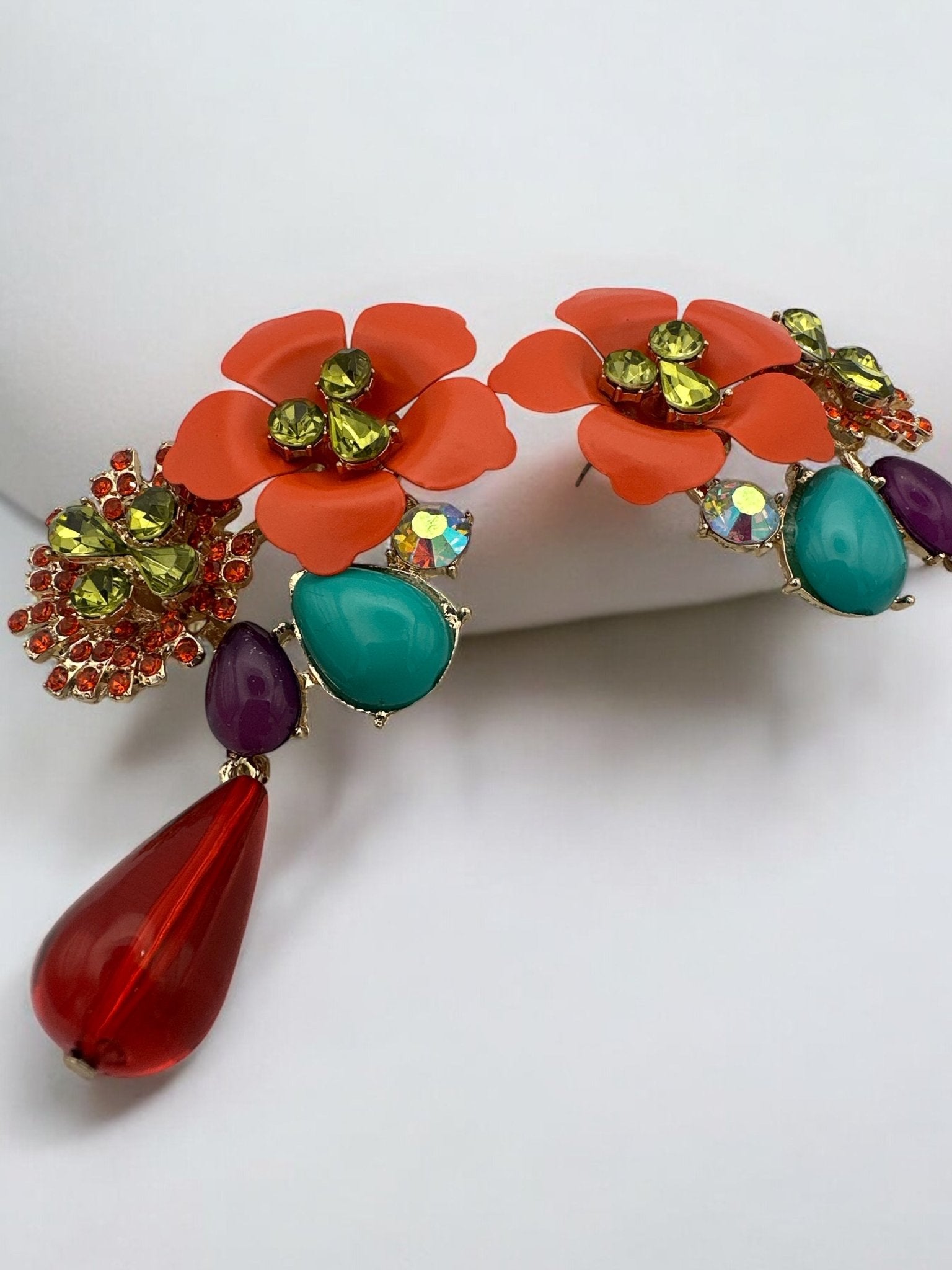 Vibrant Floral Drop Earrings with Multicolour Accents - Fatisha Boutique