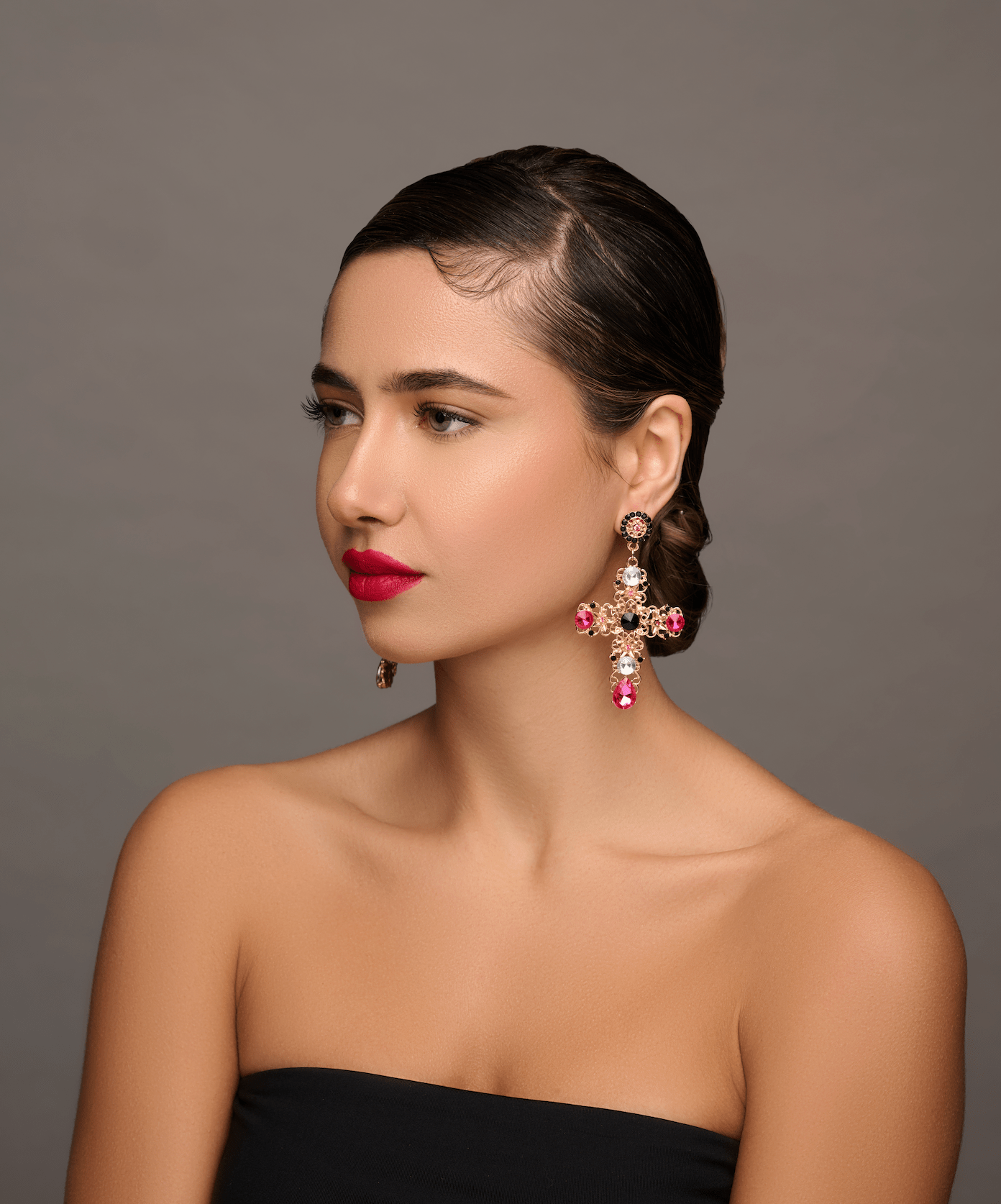 Vintage Baroque Cross Dangle Earrings – Elegant Gothic Statement Jewellery - Fatisha Boutique