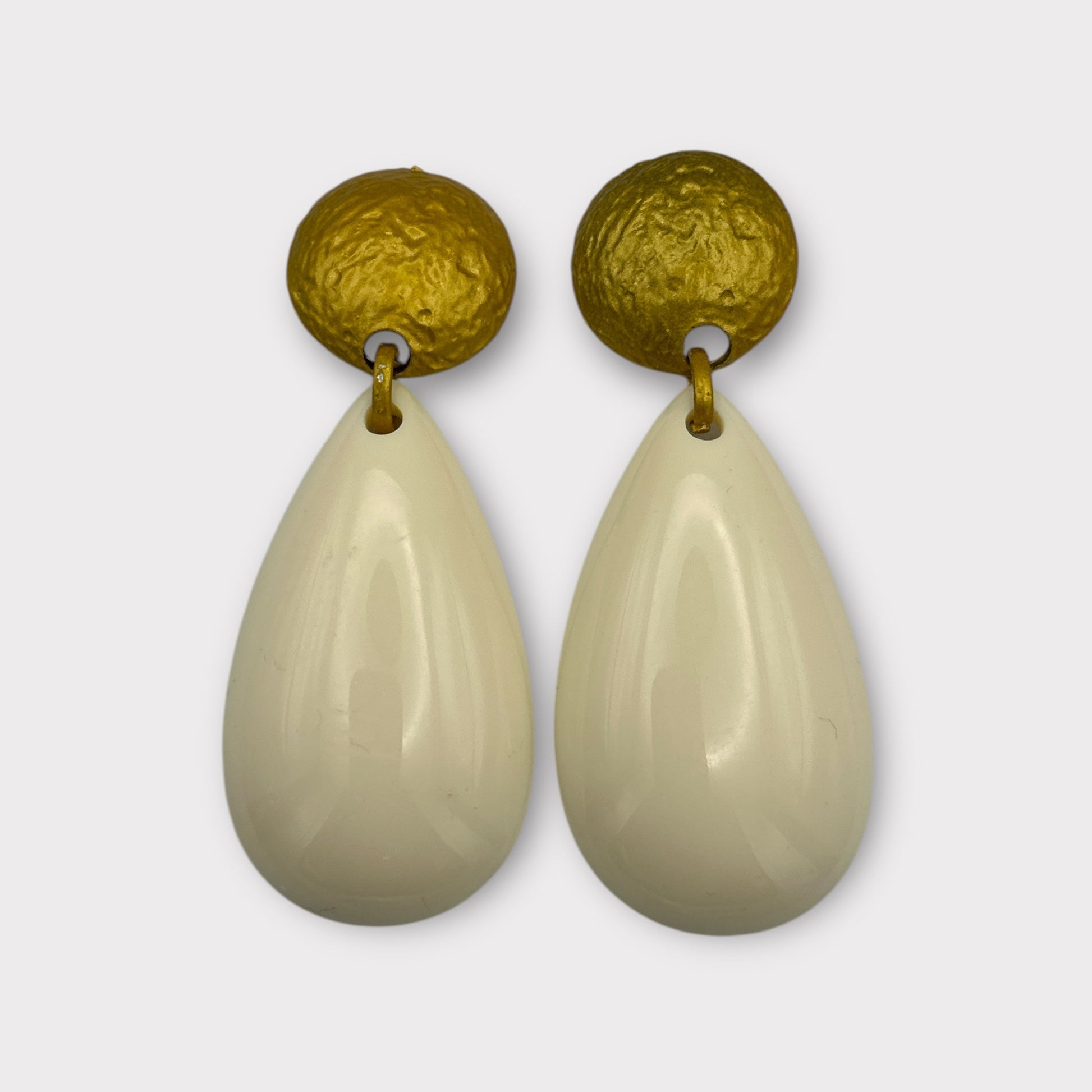 White Resin Water Drop Earrings – Teardrop Statement Studs with Gold Textured Top for Modern Chic - Fatisha Boutique