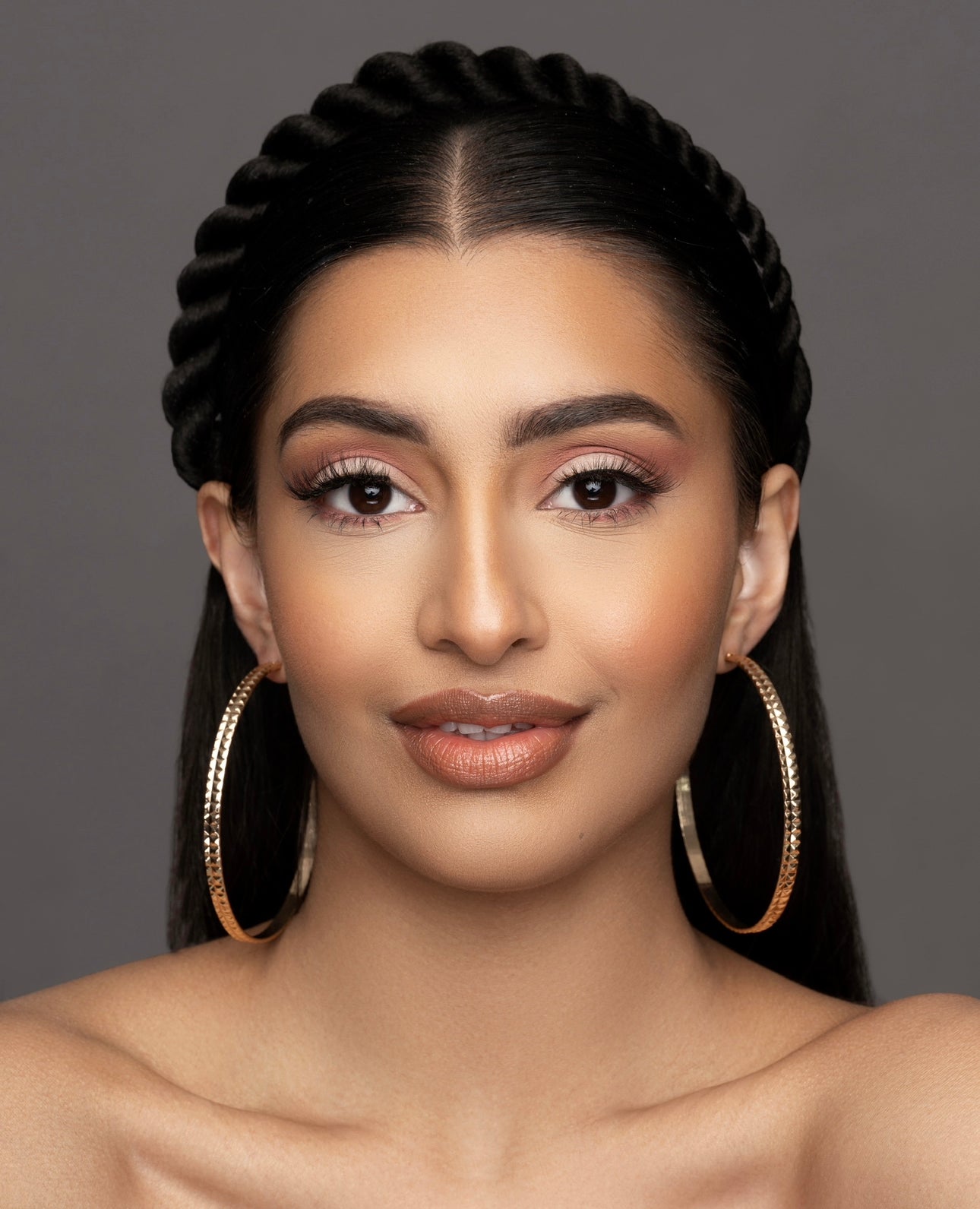 8CM Engraved Round Circle Statement Hoop Earrings - Fatisha Boutique