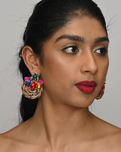Gorgeous Crystal Rhinestones Thread Woven Round Statement Stud Earrings
