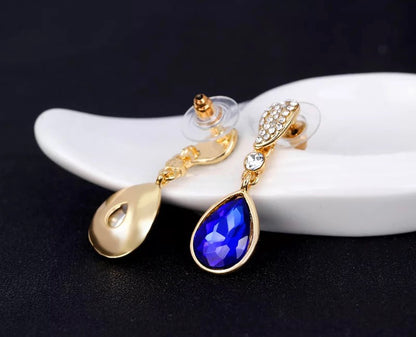 Elegant Classic Teardrop Style Blue Rhinestone Dangle Earrings