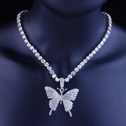 Gorgeous Rhinestone Butterfly Shaped Pendant Necklace